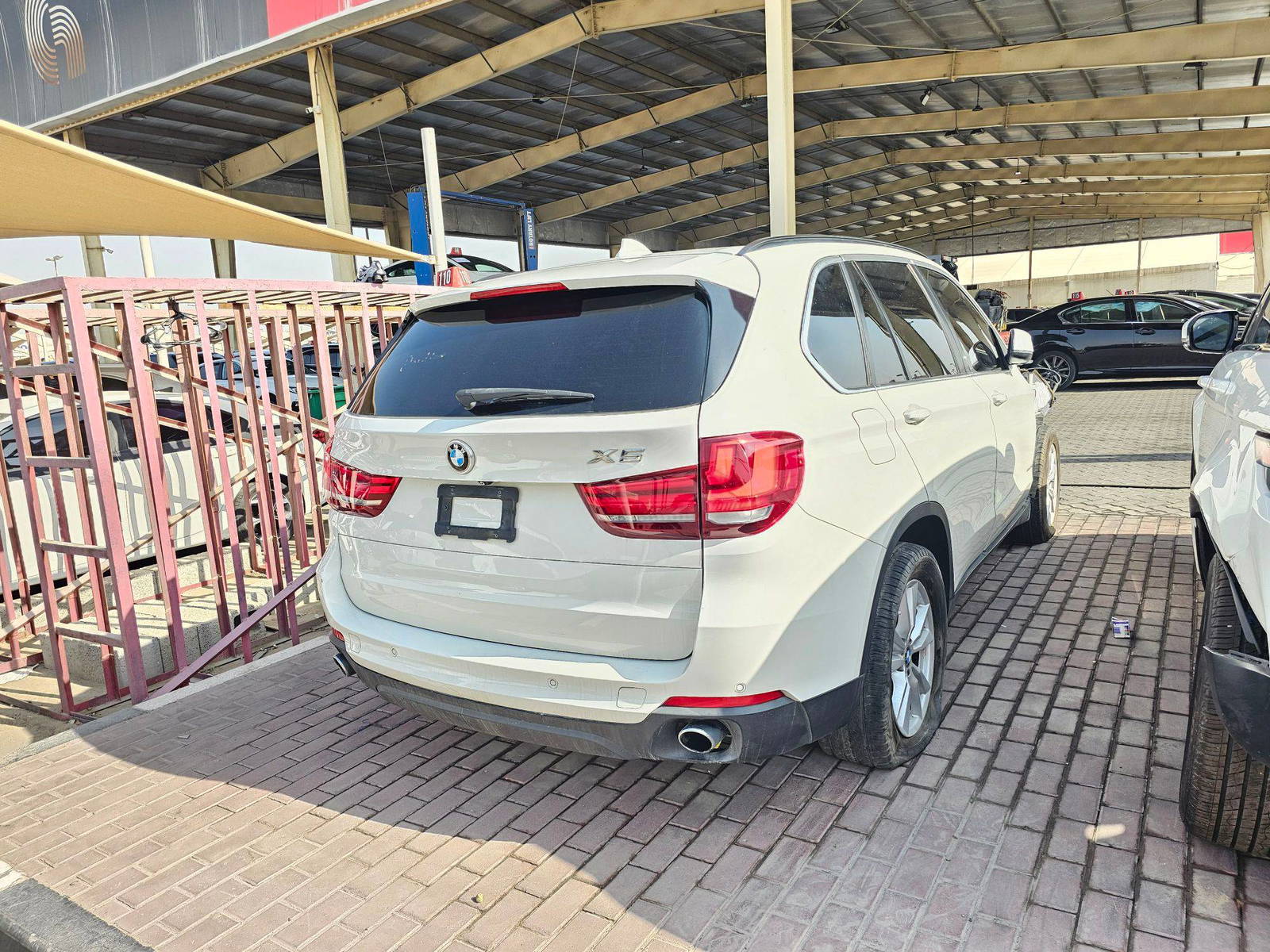 BMW X5 SDRIVE35I 2014 - Marhaba Auction Used Cars - Image 3