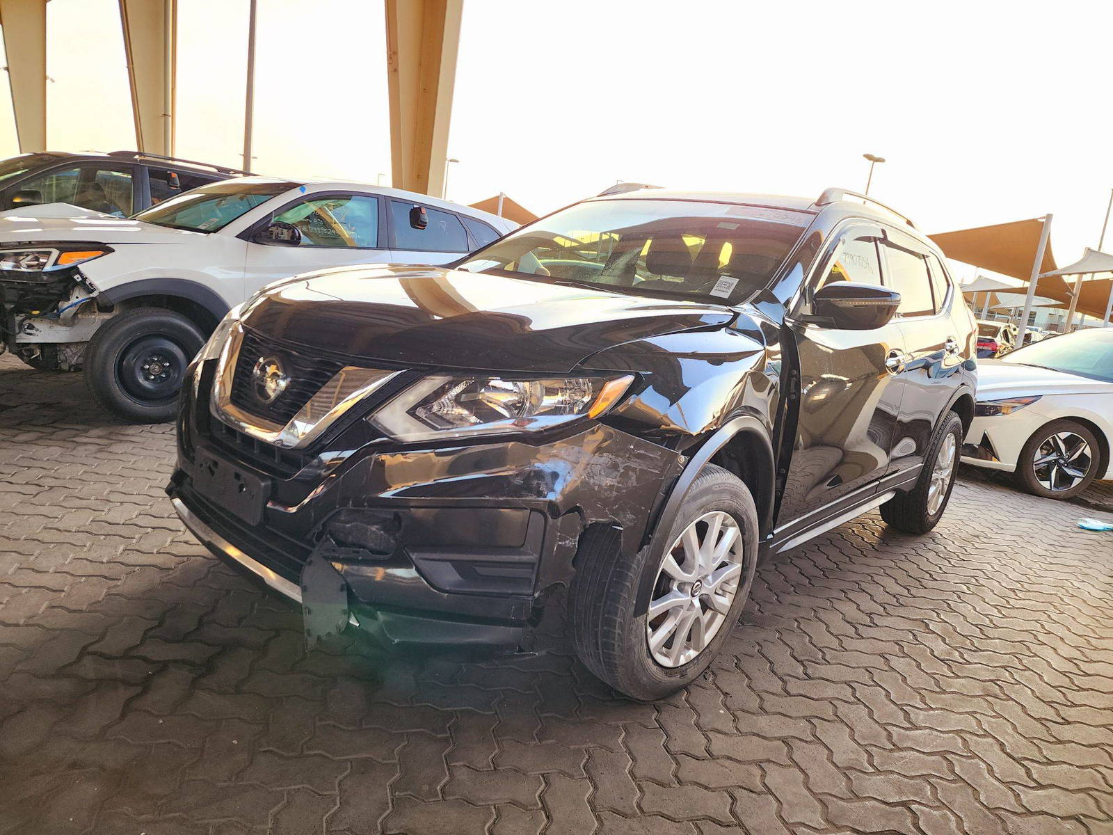2018 NISSAN ROGUE — 141320 Miles — Lot 79907554 — Souq - Marhaba Auctions Used Cars - Image 5