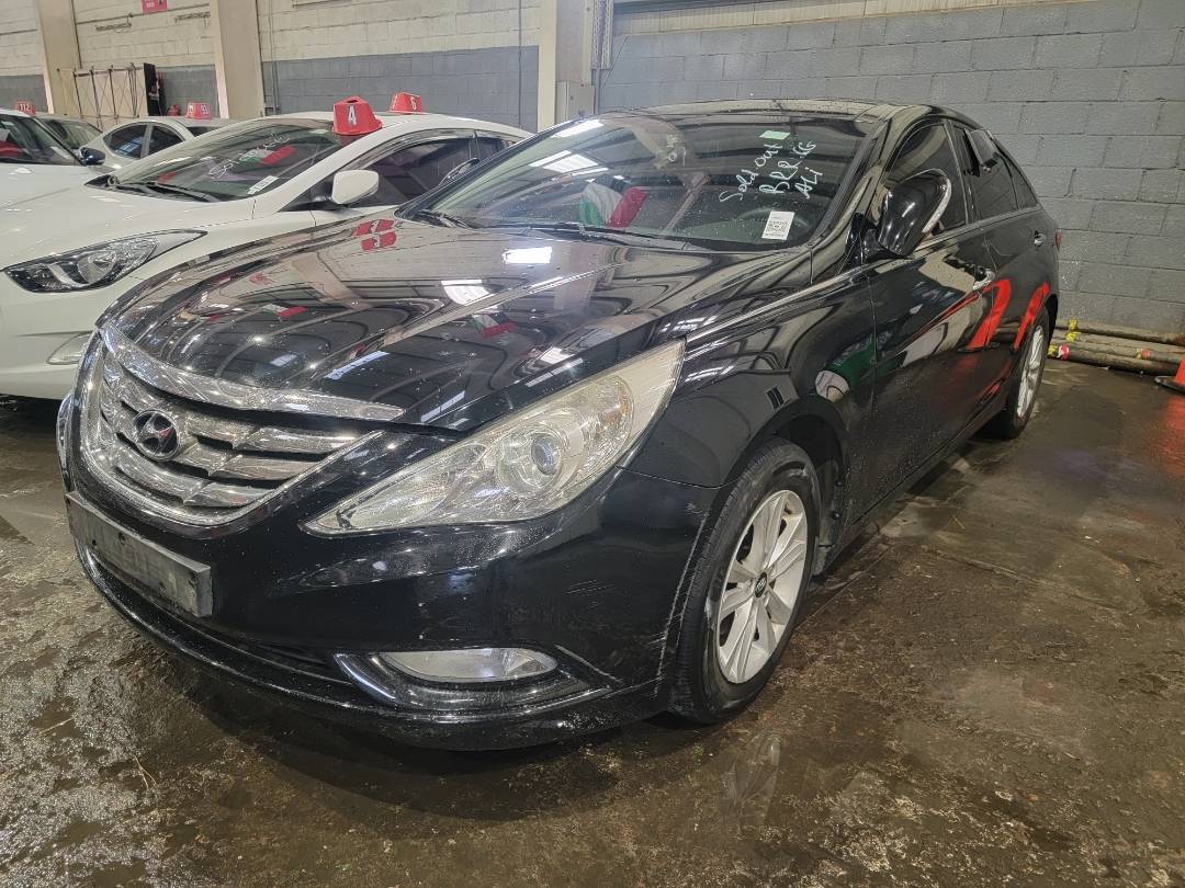 2010 HYUNDAI SONATA — 134872 KM — Lot 078664 — Main - Marhaba Auctions Used Cars - Image 3