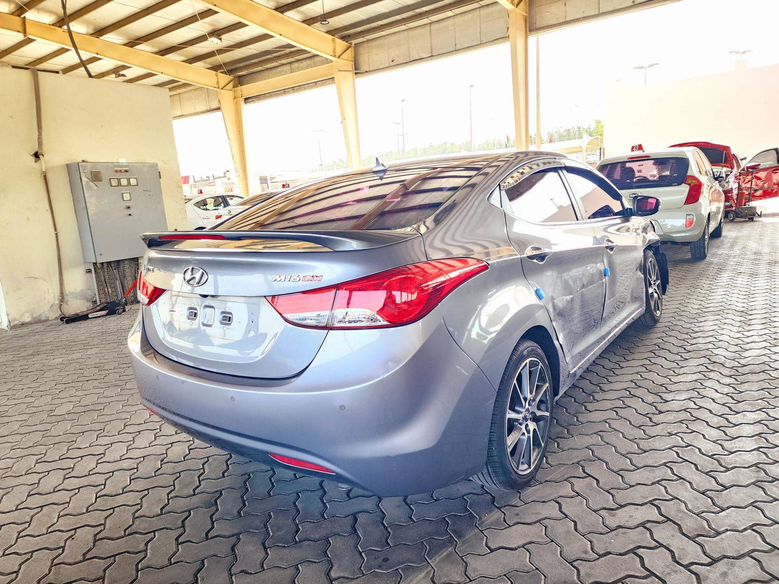 2012 HYUNDAI AVANTE — 128806 KM — Lot 487017 — Souq - Marhaba Auctions Used Cars - Image 3