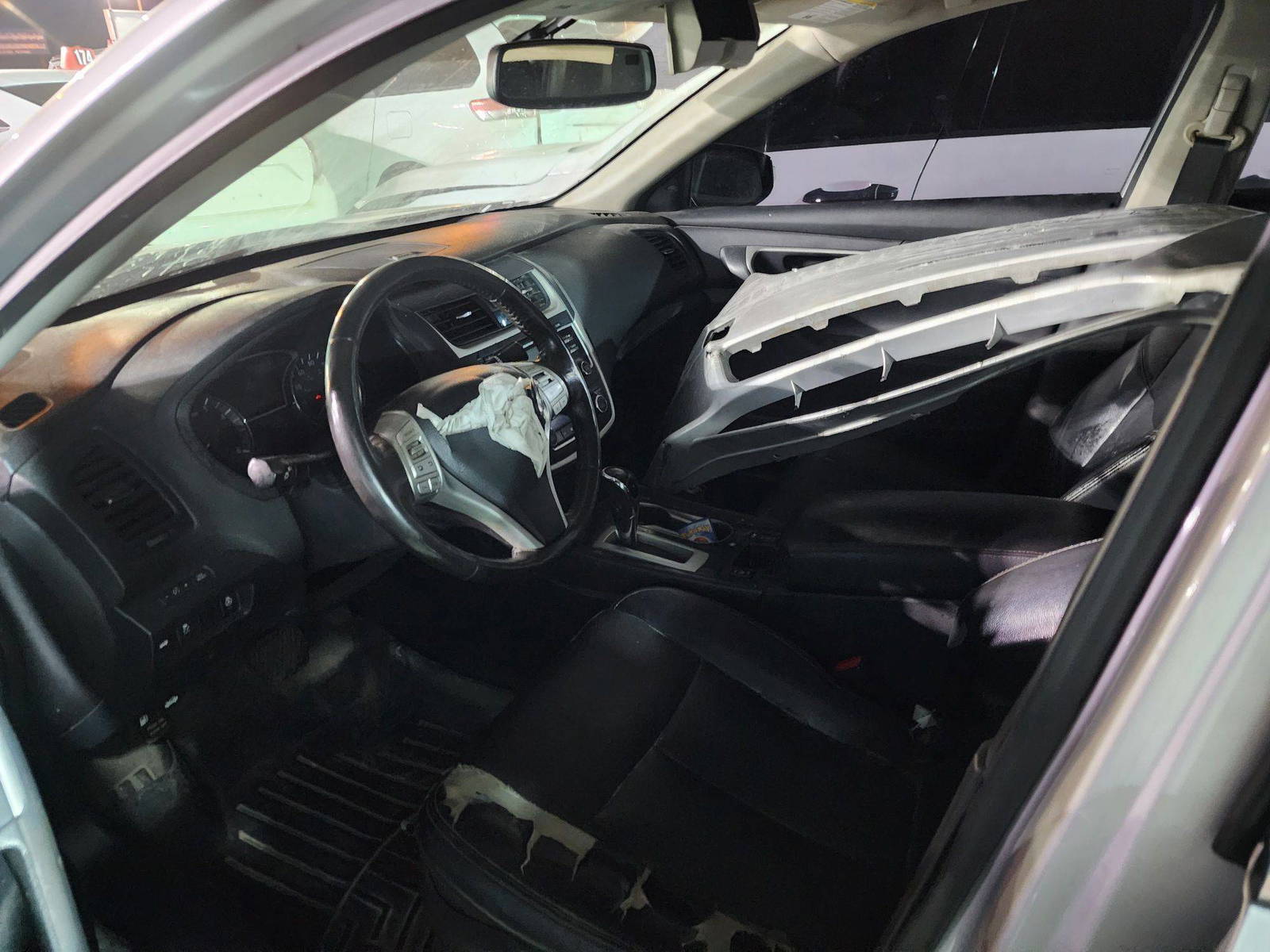 2017 NISSAN ALTIMA — 213538 Miles — Lot 84033375 - Marhaba Auctions Used Cars - Image 8