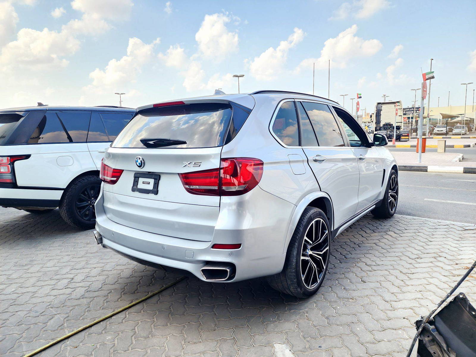 2015 BMW X 5 — 78378 Miles — Lot 8F0H40777 — Souq - Marhaba Auctions Used Cars - Image 4
