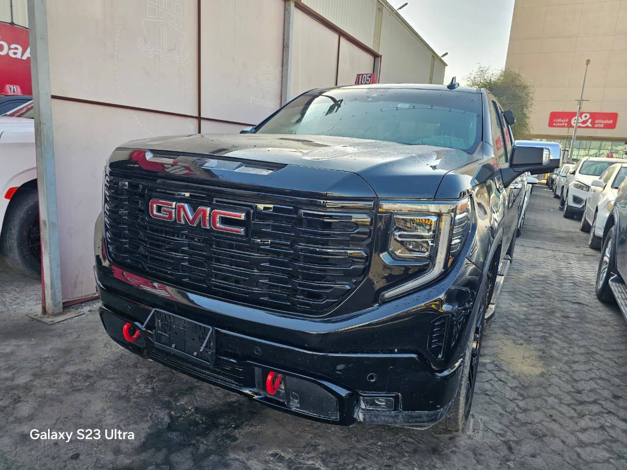 GMC SIERRA 2022 - Marhaba Auction Used Cars - Image 4