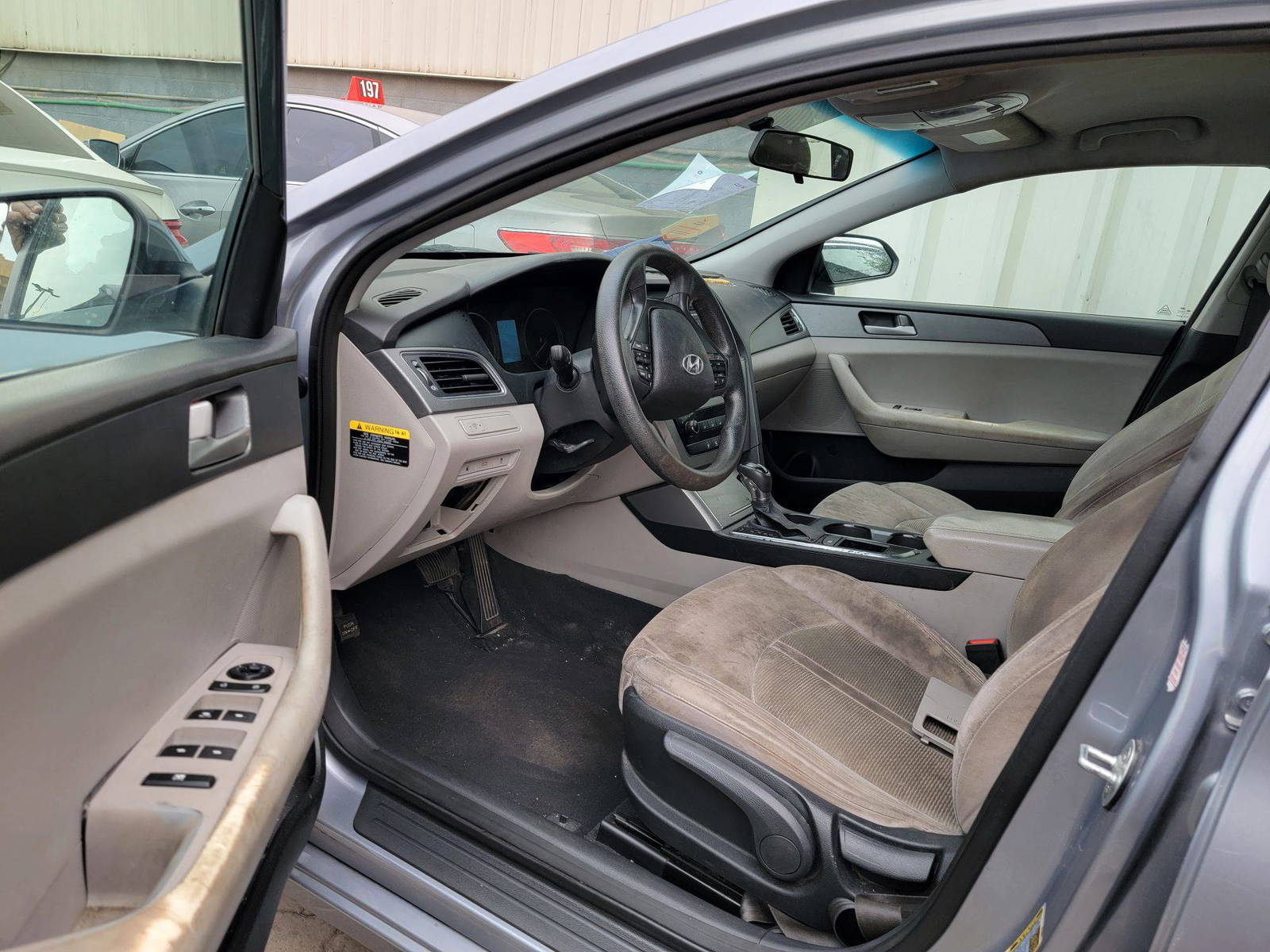 HYUNDAI SONATA 2015 - Marhaba Auction Used Cars - Image 8