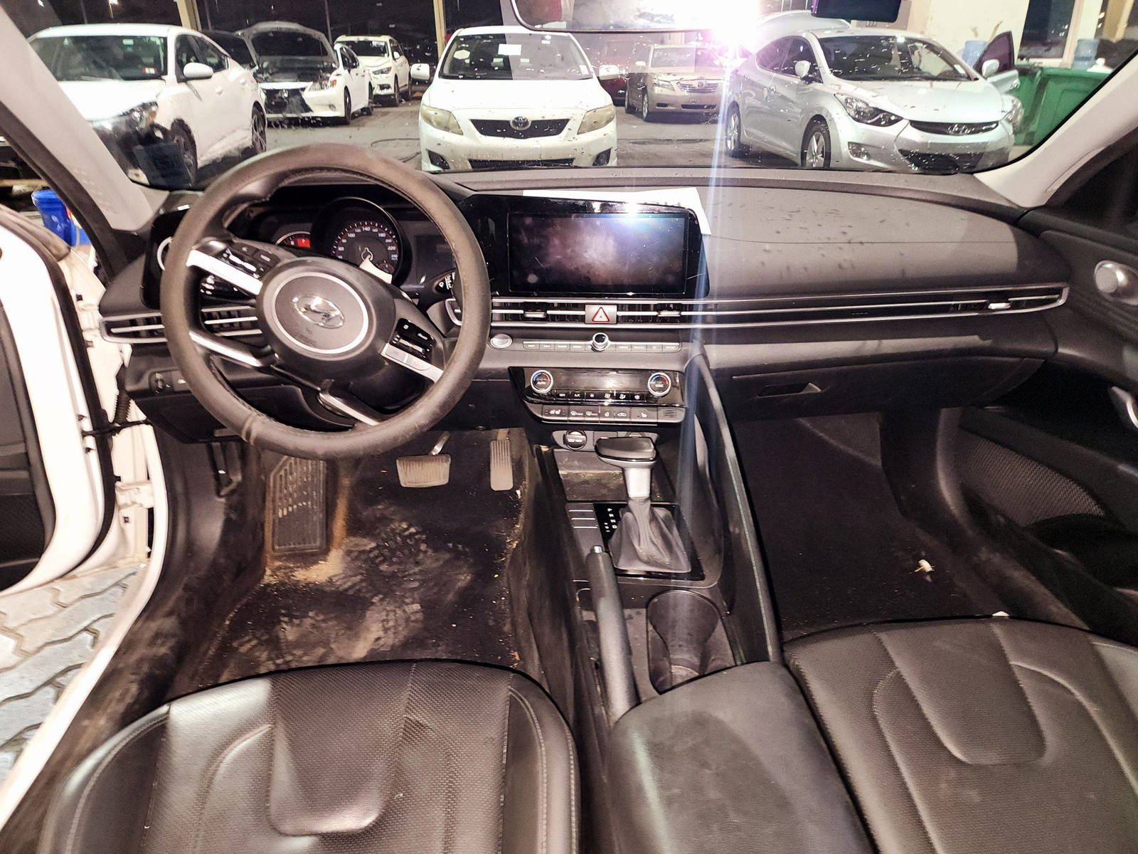 2021 HYUNDAI AVANTE — 155324 KM — Lot 028218 — Souq - Marhaba Auctions Used Cars - Image 7