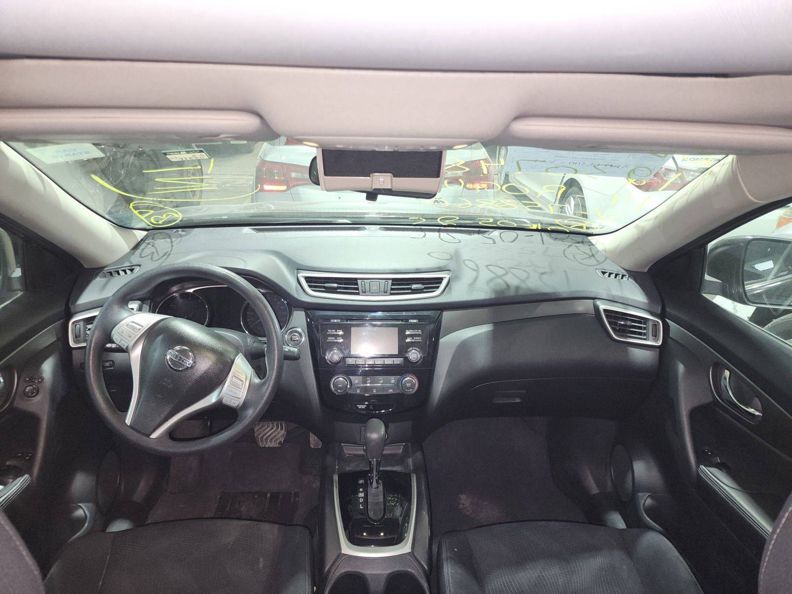 2014 NISSAN ROGUE — 92826 KM — Lot 12307485 — Al Quoz - Marhaba Auctions Used Cars - Image 7