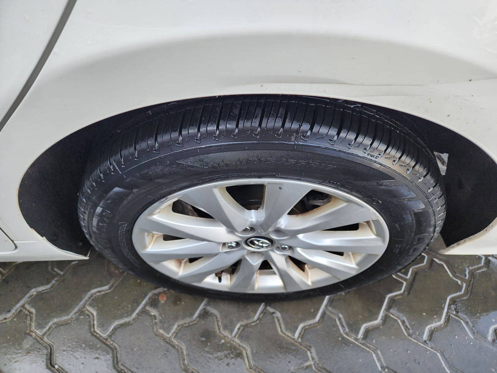 2018 TOYOTA CAMRY — 121326 Miles — Lot J3045006 - Marhaba Auctions Used Cars - Image 9