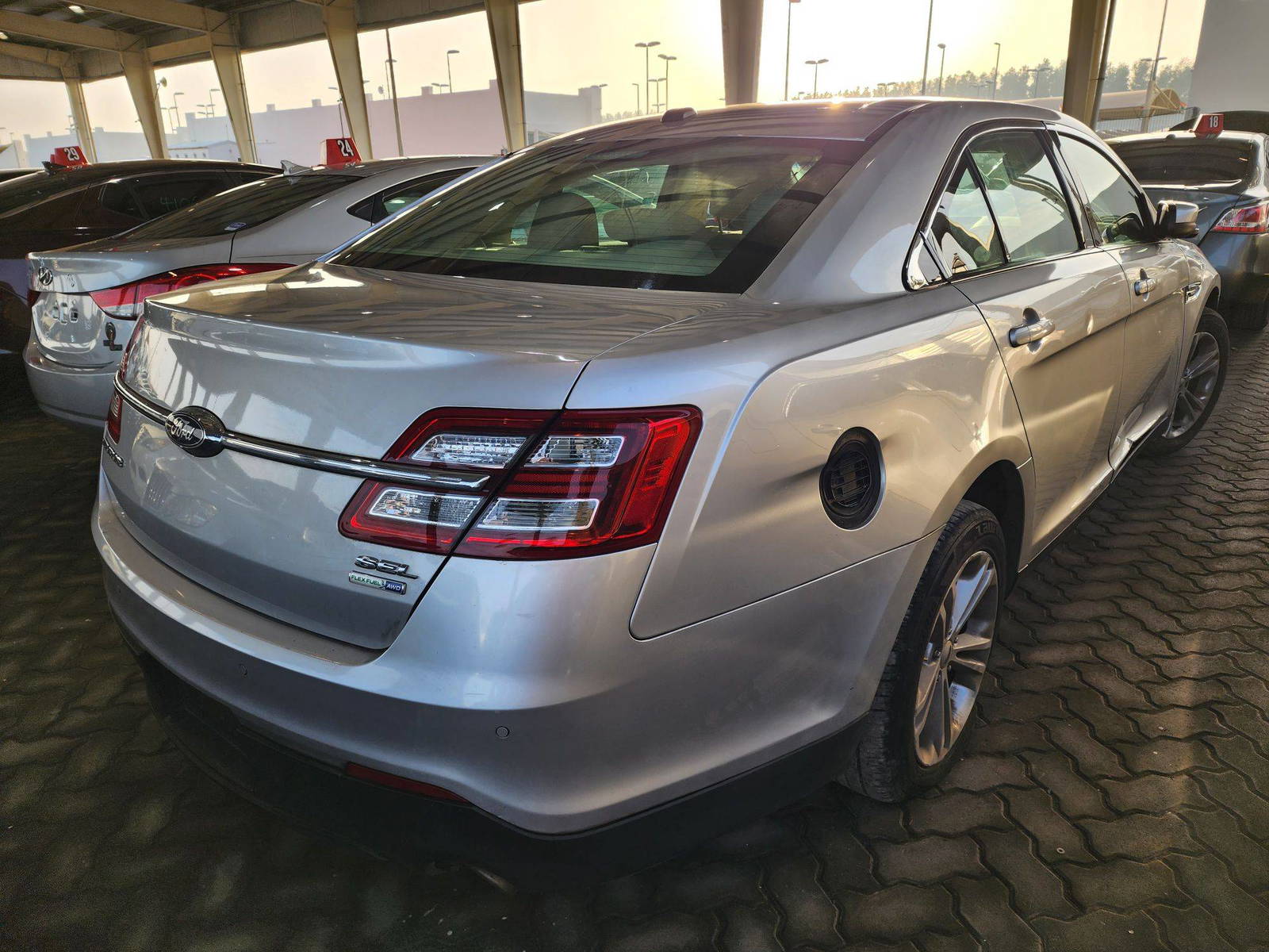 2018 FORD TAURUS — 148676 Miles — Lot 69058163 - Marhaba Auctions Used Cars - Image 3