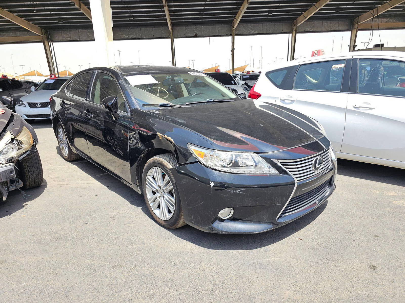 2015 LEXUS ES 350 — 125839 Miles — Lot F2195959 — Souq - Marhaba Auctions Used Cars - Image 5
