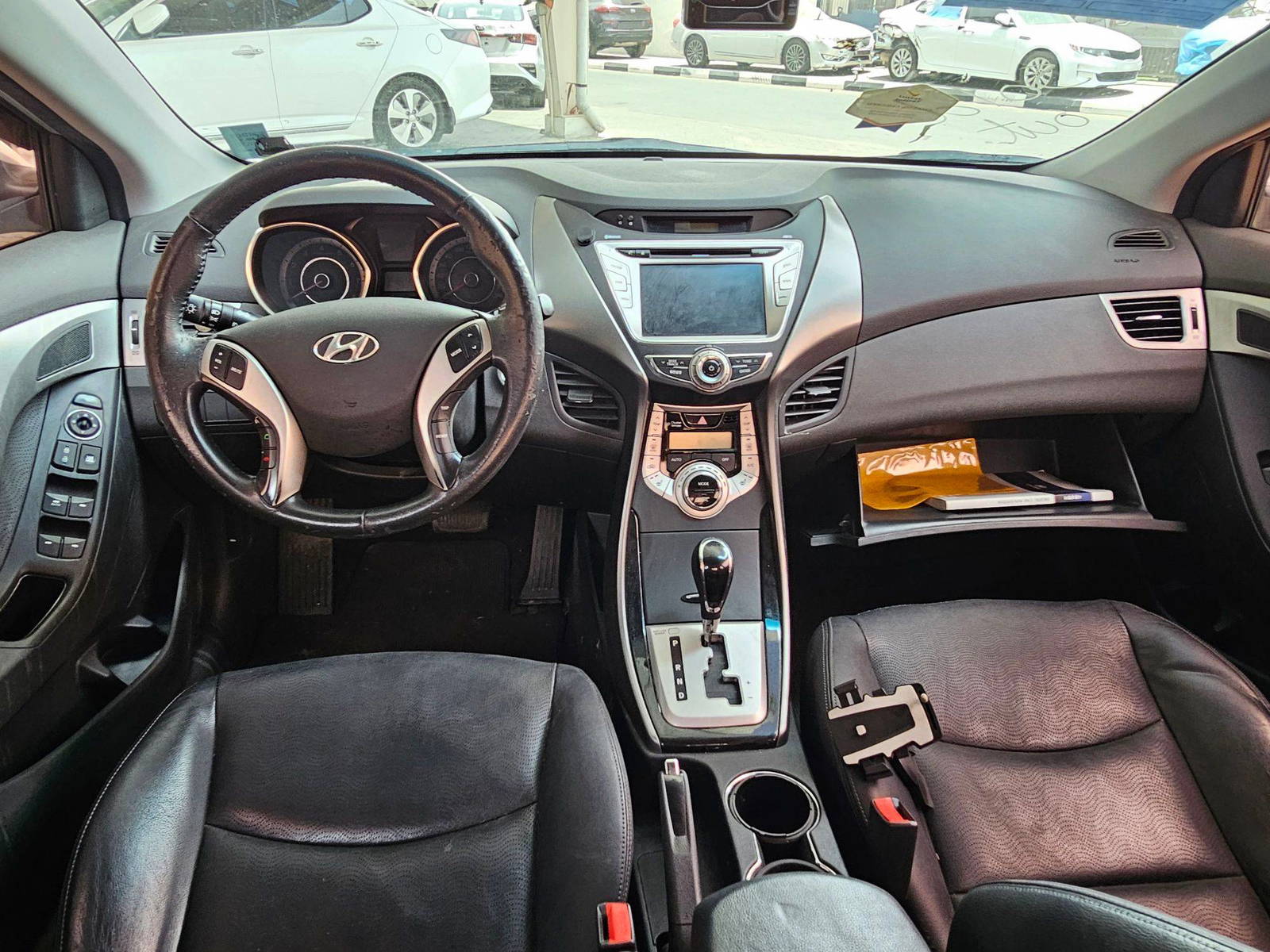 2011 HYUNDAI AVANTE — 80956 KM — Lot 92351 — Souq - Marhaba Auctions Used Cars - Image 7