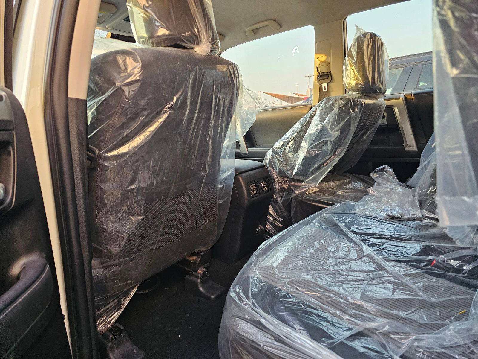 TOYOTA 4RUNNER 2022 - Marhaba Auction Used Cars - Image 7