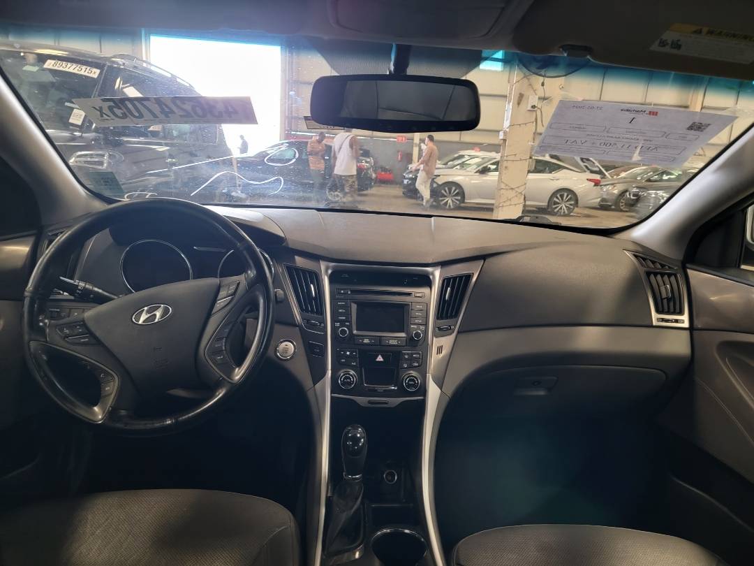 2015 HYUNDAI SONATA — 211973 Miles — Lot 8FA127695 — Main - Marhaba Auctions Used Cars - Image 8