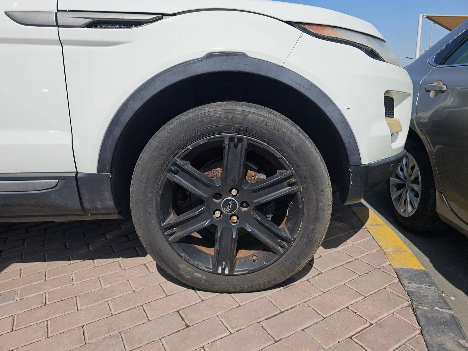 LAND ROVER RANGE ROVER EVOQUE PURE 2012 - Marhaba Auction Used Cars - Image 11