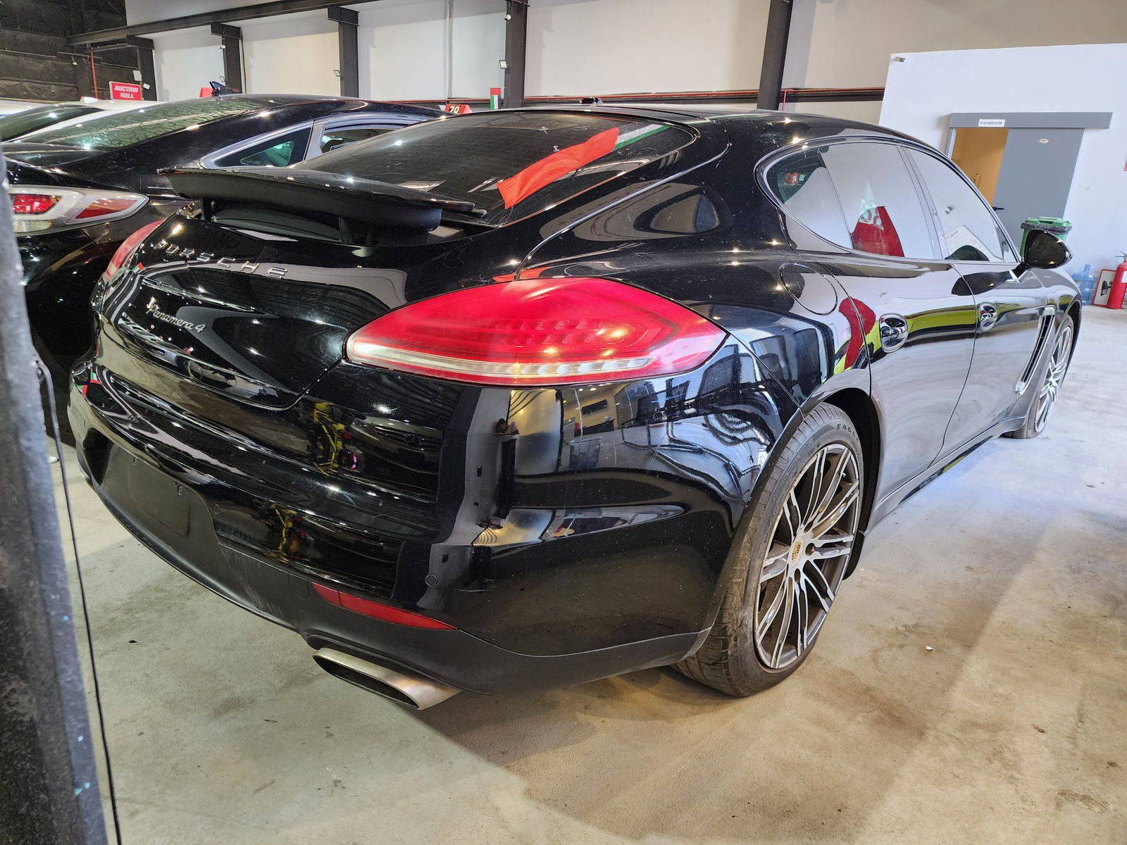 2016 PORSCHE PANAMERA S — 97688 Miles — Lot 40844831 — Souq - Marhaba Auctions Used Cars - Image 7