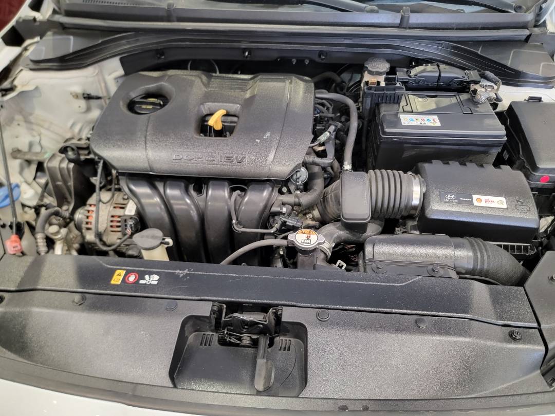 2019 HYUNDAI ELANTRA — 136025 Miles — Lot 486660 — Main - Marhaba Auctions Used Cars - Image 11