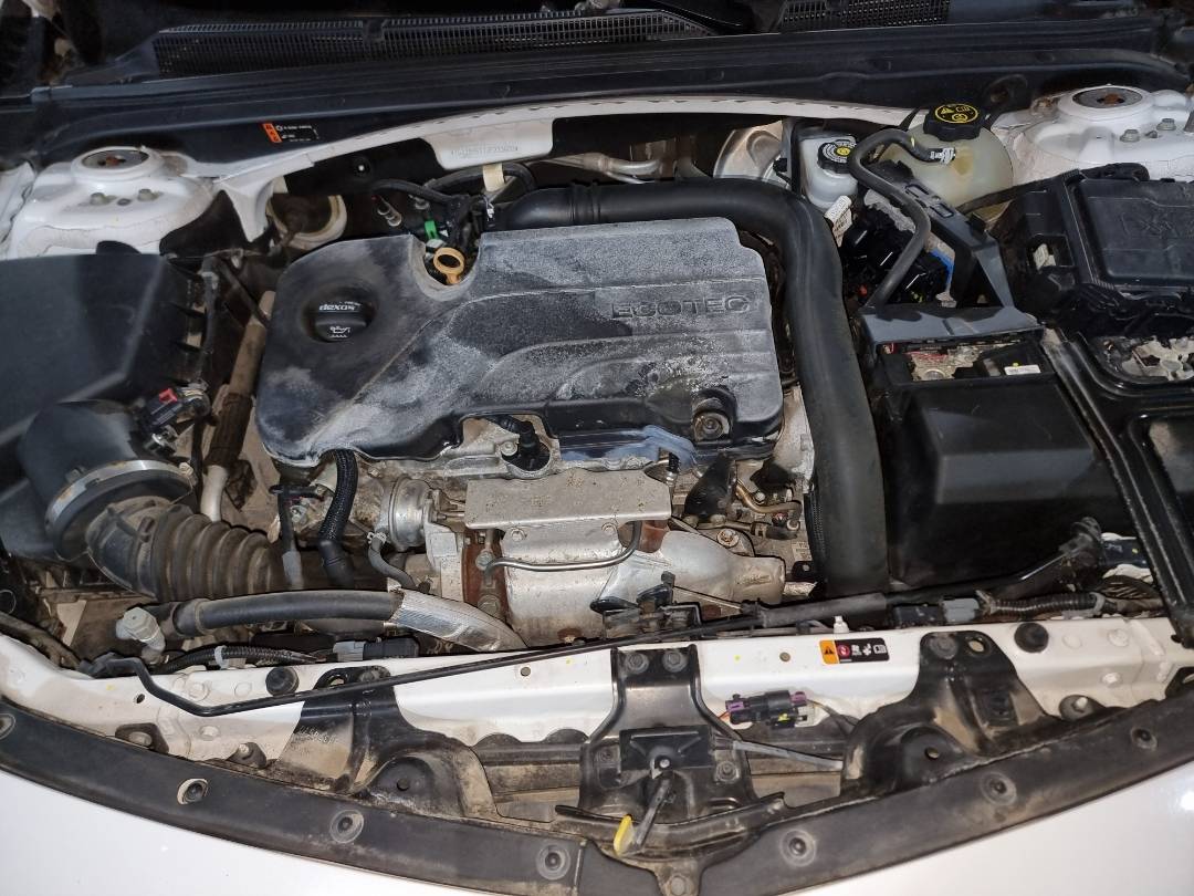 2018 CHEVROLET MALIBU — 156935 Miles — Lot 215487 — Souq - Marhaba Auctions Used Cars - Image 10