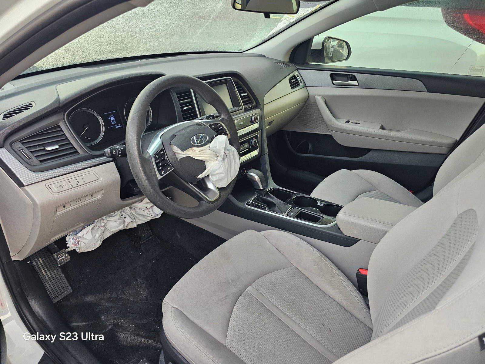 HYUNDAI SONATA 2018 - Marhaba Auction Used Cars - Image 8