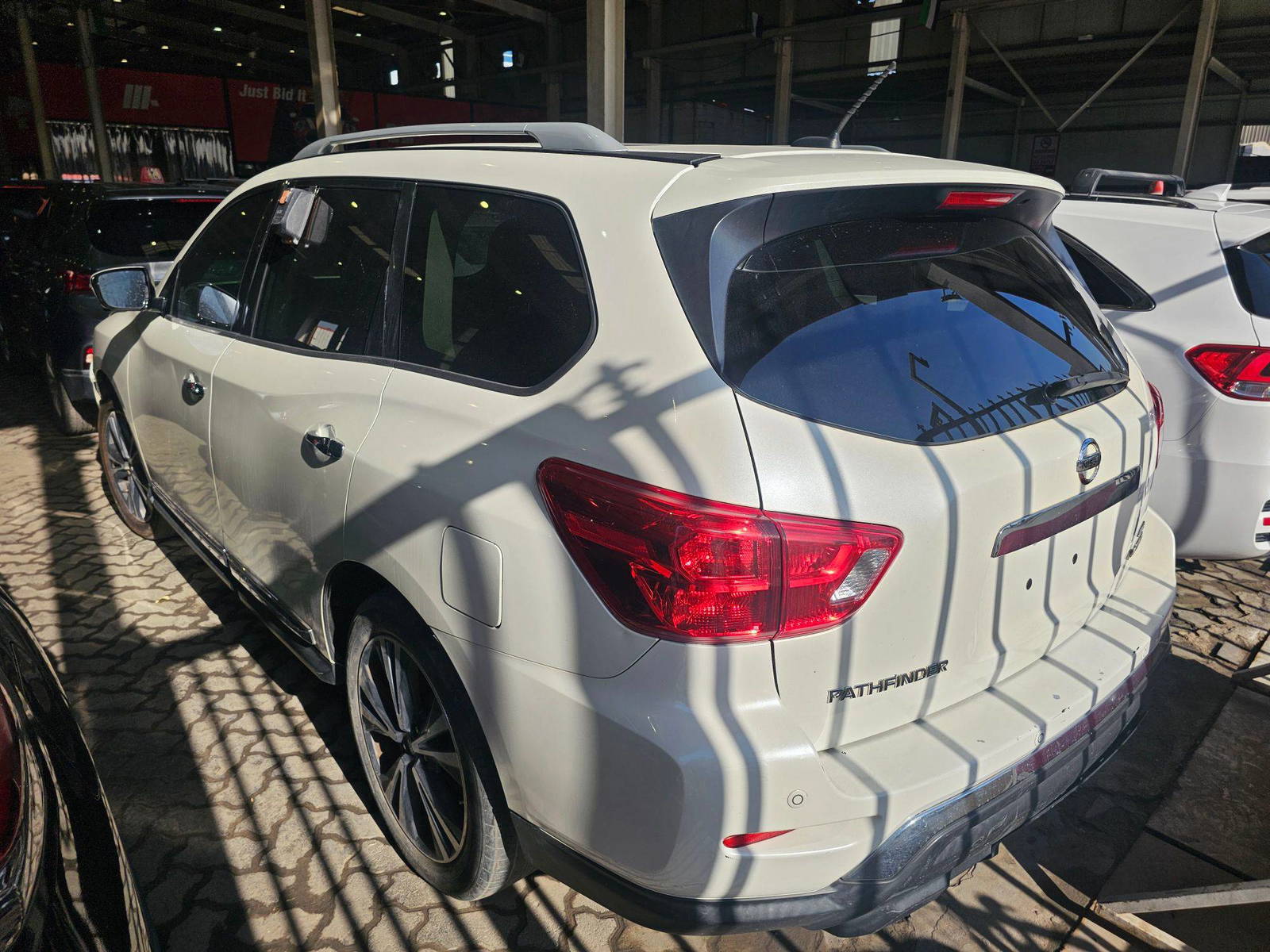 NISSAN PATHFINDER 2017 - Marhaba Auction Used Cars - Image 5