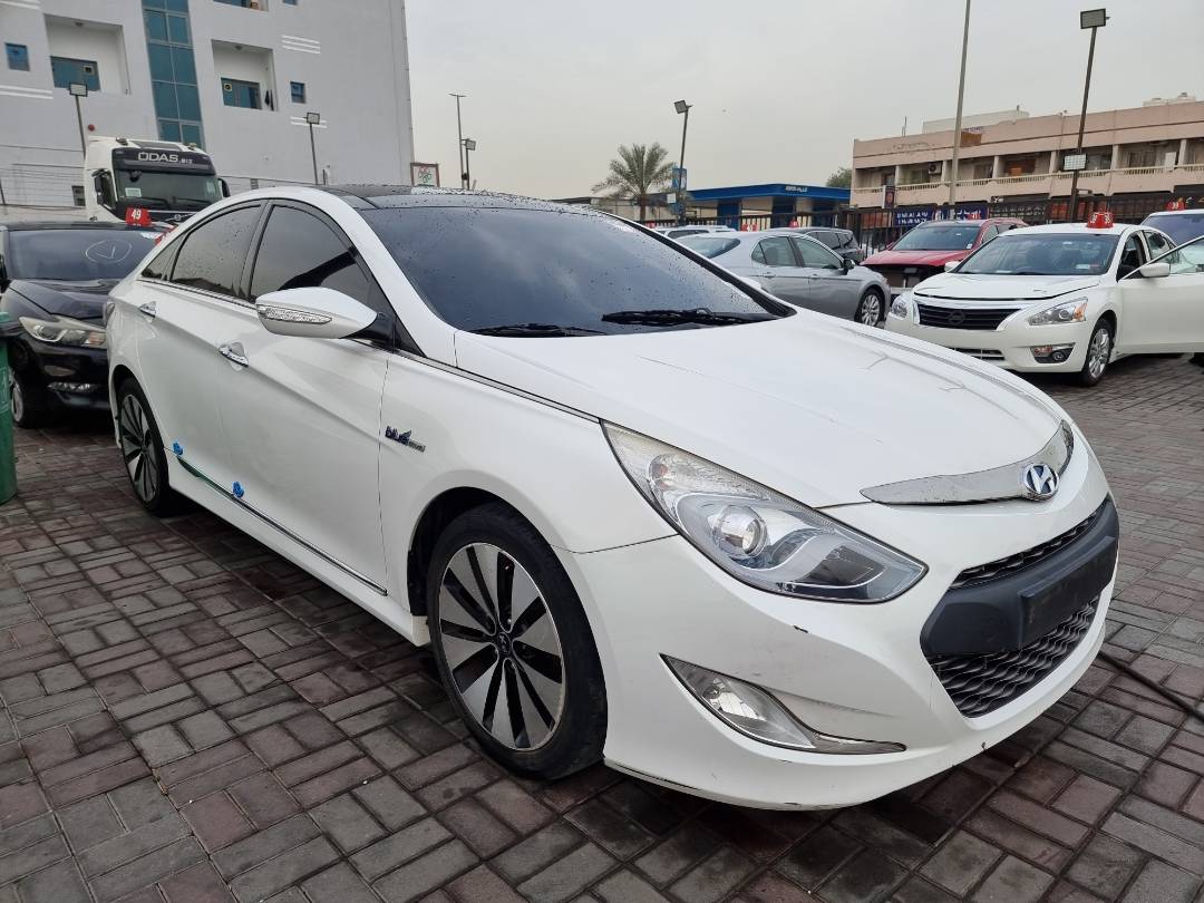 2012 HYUNDAI SONATA — 189756 KM — Lot 125478 — Ind. 12 - Marhaba Auctions Used Cars - Image 3