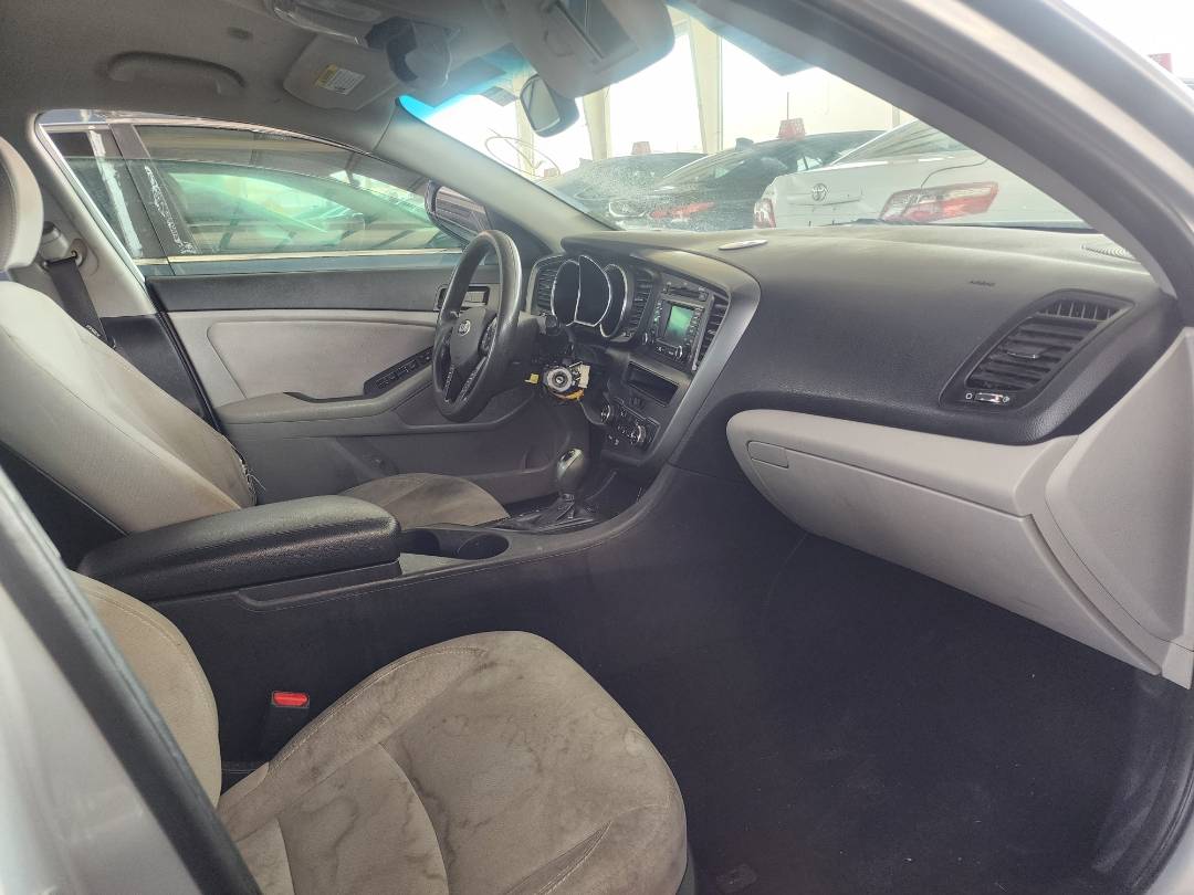 2013 KIA OPTIMA — 183888 Miles — Lot 43629164 — Souq - Marhaba Auctions Used Cars - Image 8