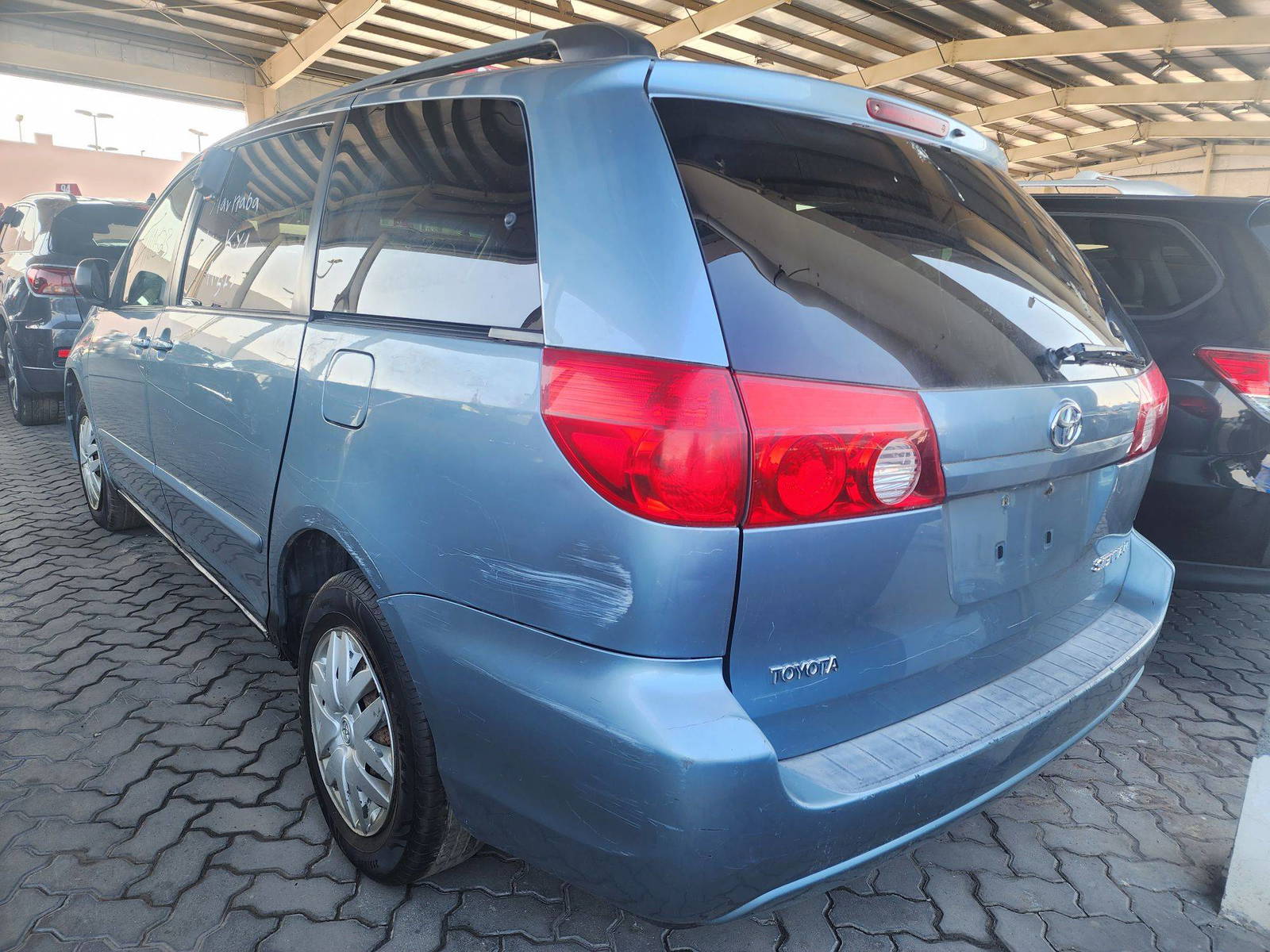 2007 TOYOTA SIENNA — 146375 Miles — Lot 71410523 - Marhaba Auctions Used Cars - Image 11