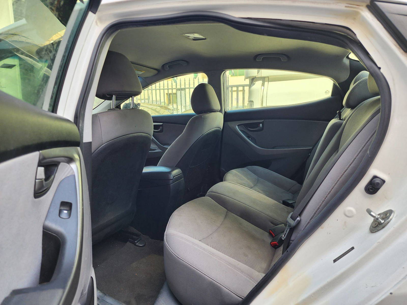 2013 HYUNDAI ELANTRA — 199981 Miles — Lot 40923865 — Al Quoz - Marhaba Auctions Used Cars - Image 7