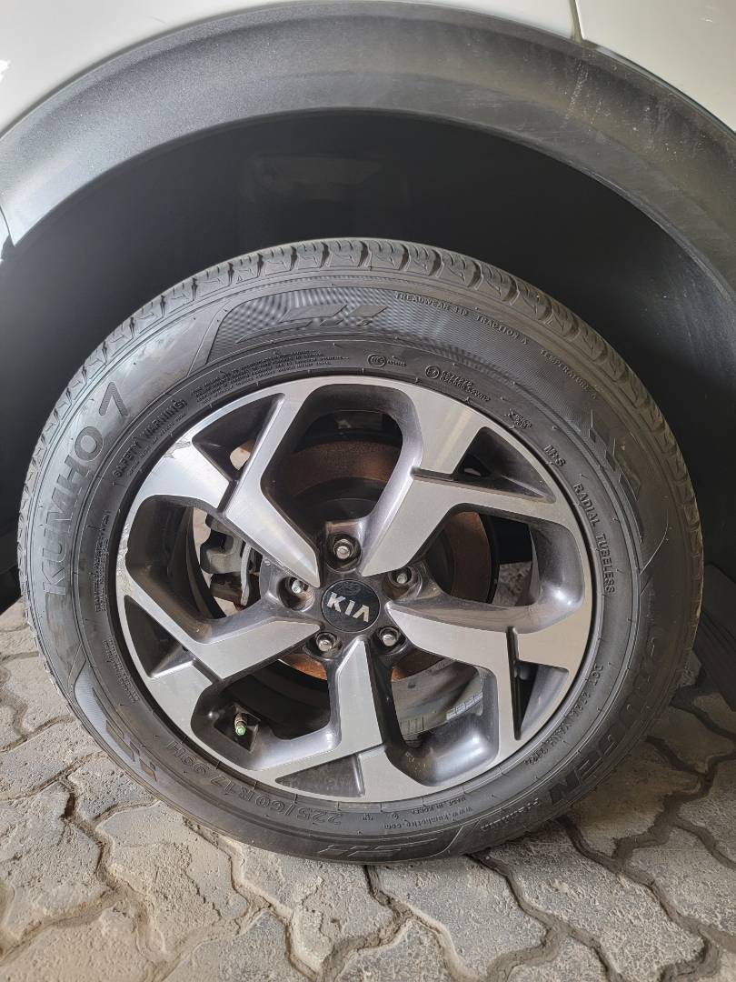 2020 KIA SPORTAGE — 46764 Miles — Lot 38672787 — Main - Marhaba Auctions Used Cars - Image 4