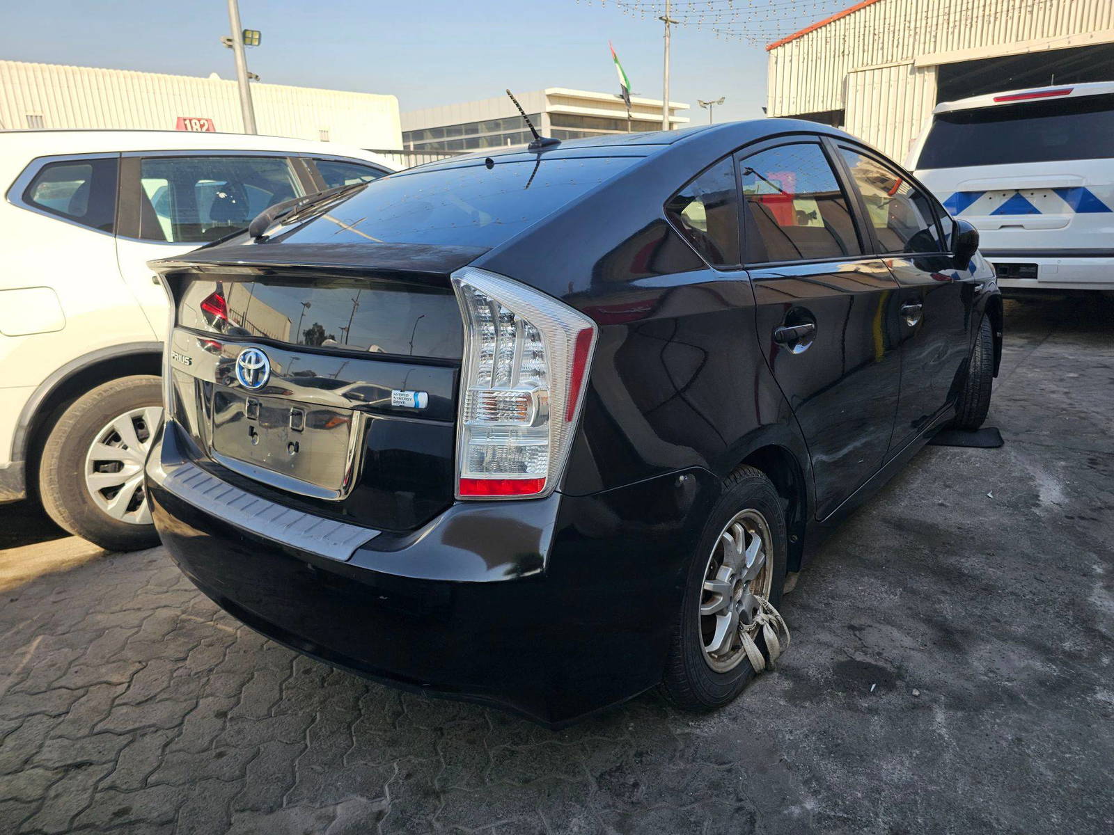 TOYOTA PRIUS 2010 - Marhaba Auction Used Cars - Image 3
