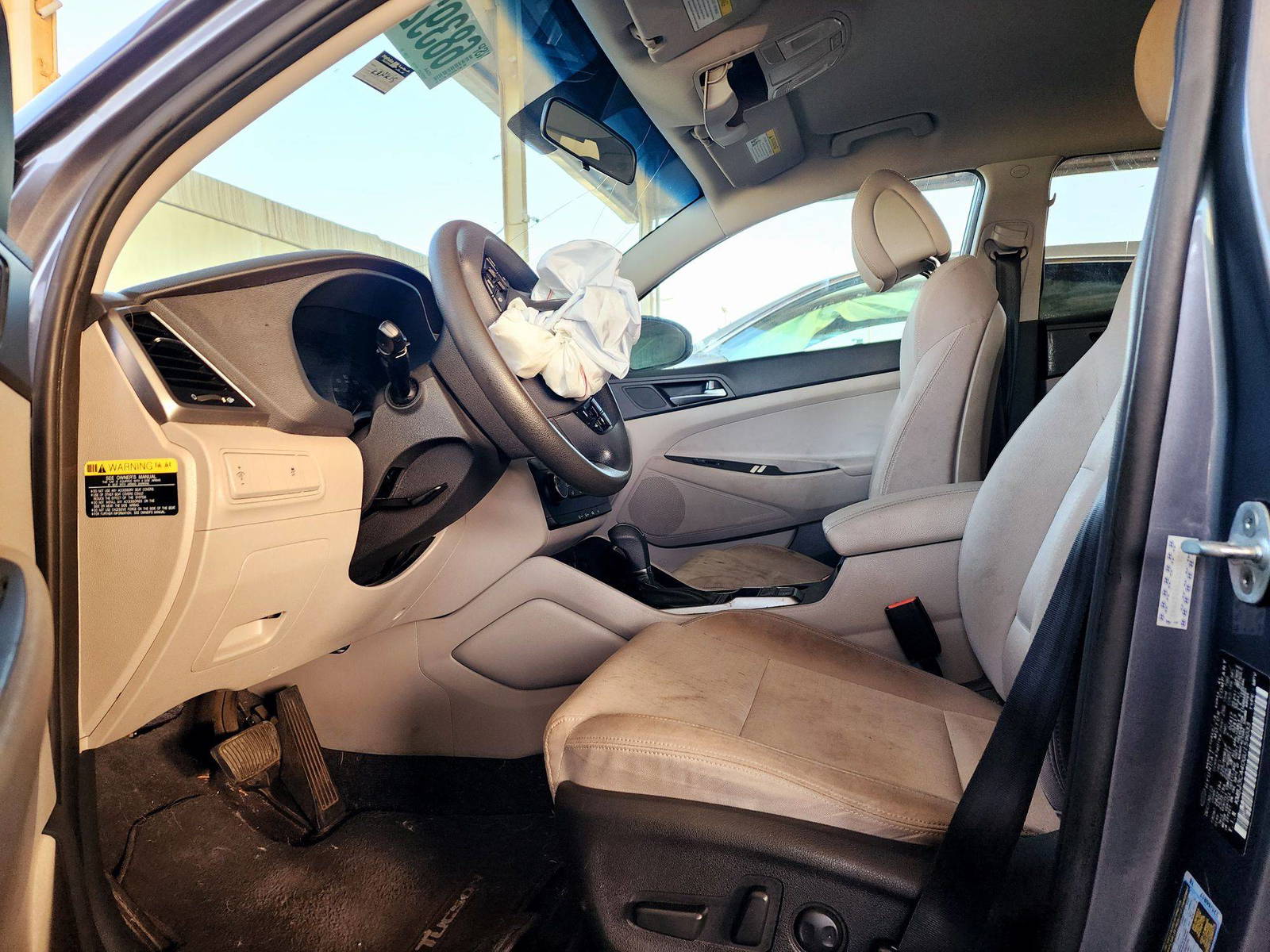 2016 HYUNDAI TUCSON — 65918 Miles — Lot 68392904 — Souq - Marhaba Auctions Used Cars - Image 8