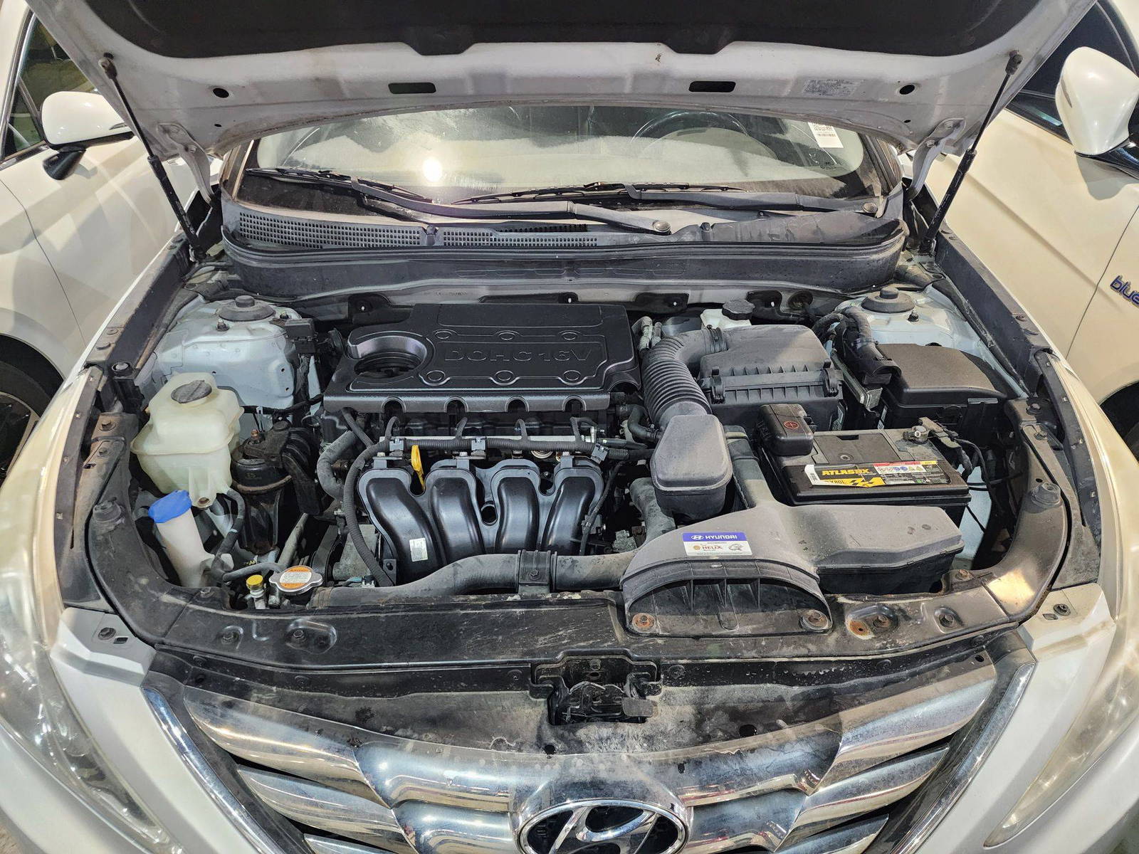 HYUNDAI SONATA 2011 - Marhaba Auction Used Cars - Image 12