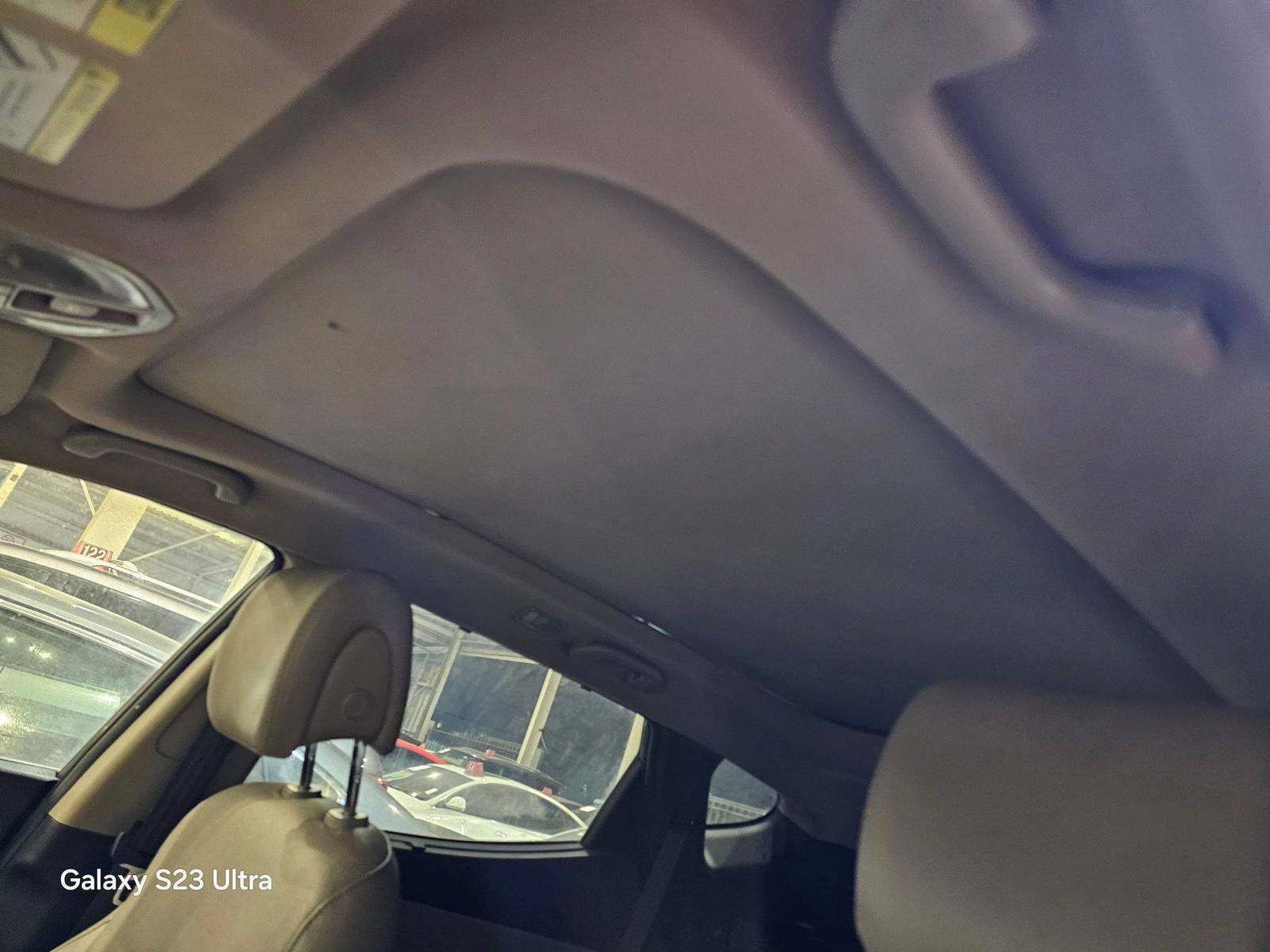 HYUNDAI SANTA FE SPORT 2018 - Marhaba Auction Used Cars - Image 9