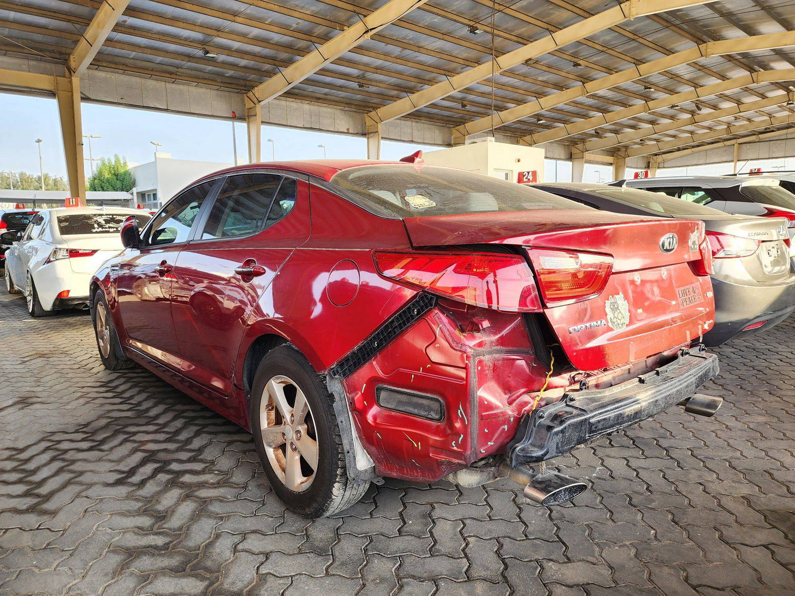 2015 KIA OPTIMA — 163540 Miles — Lot 39566001 — Main - Marhaba Auctions Used Cars - Image 4