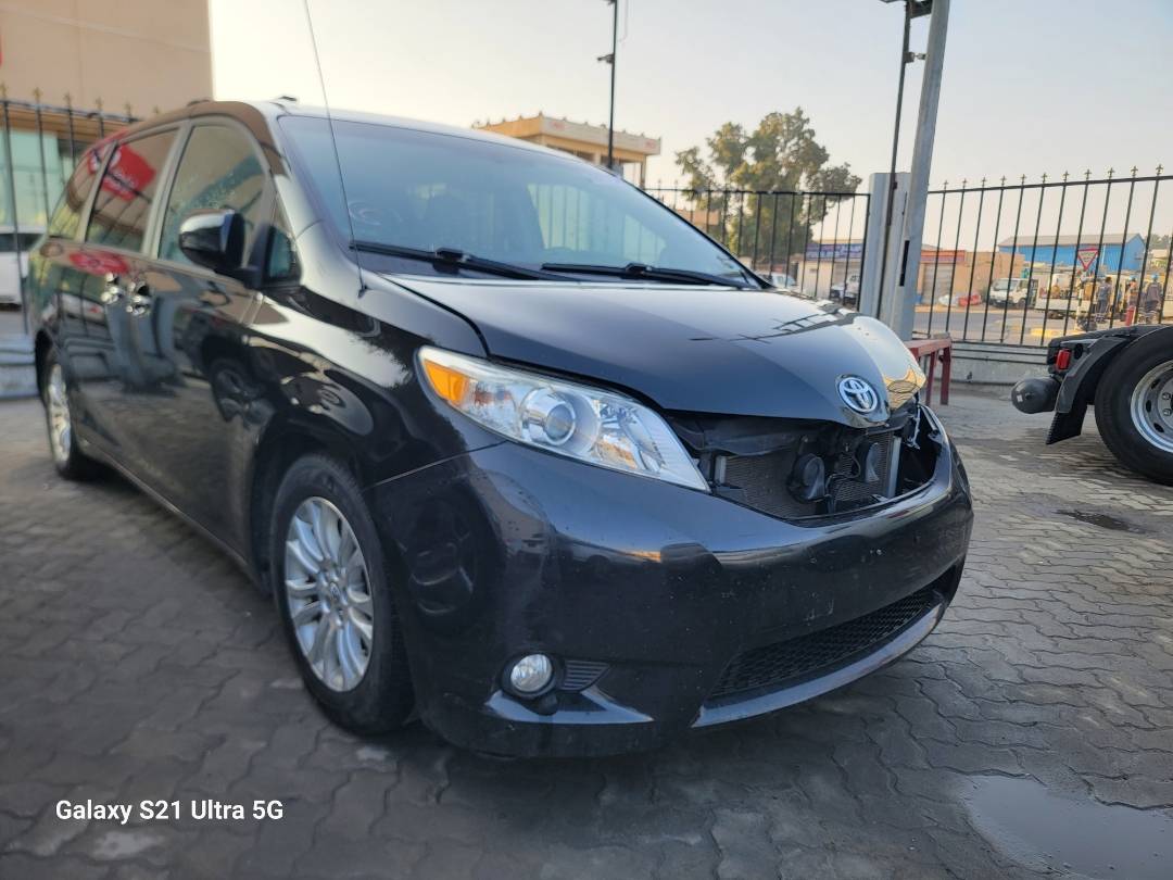 2013 TOYOTA SIENNA — 191500 Miles — Lot 298674 — Main - Marhaba Auctions Used Cars - Image 4