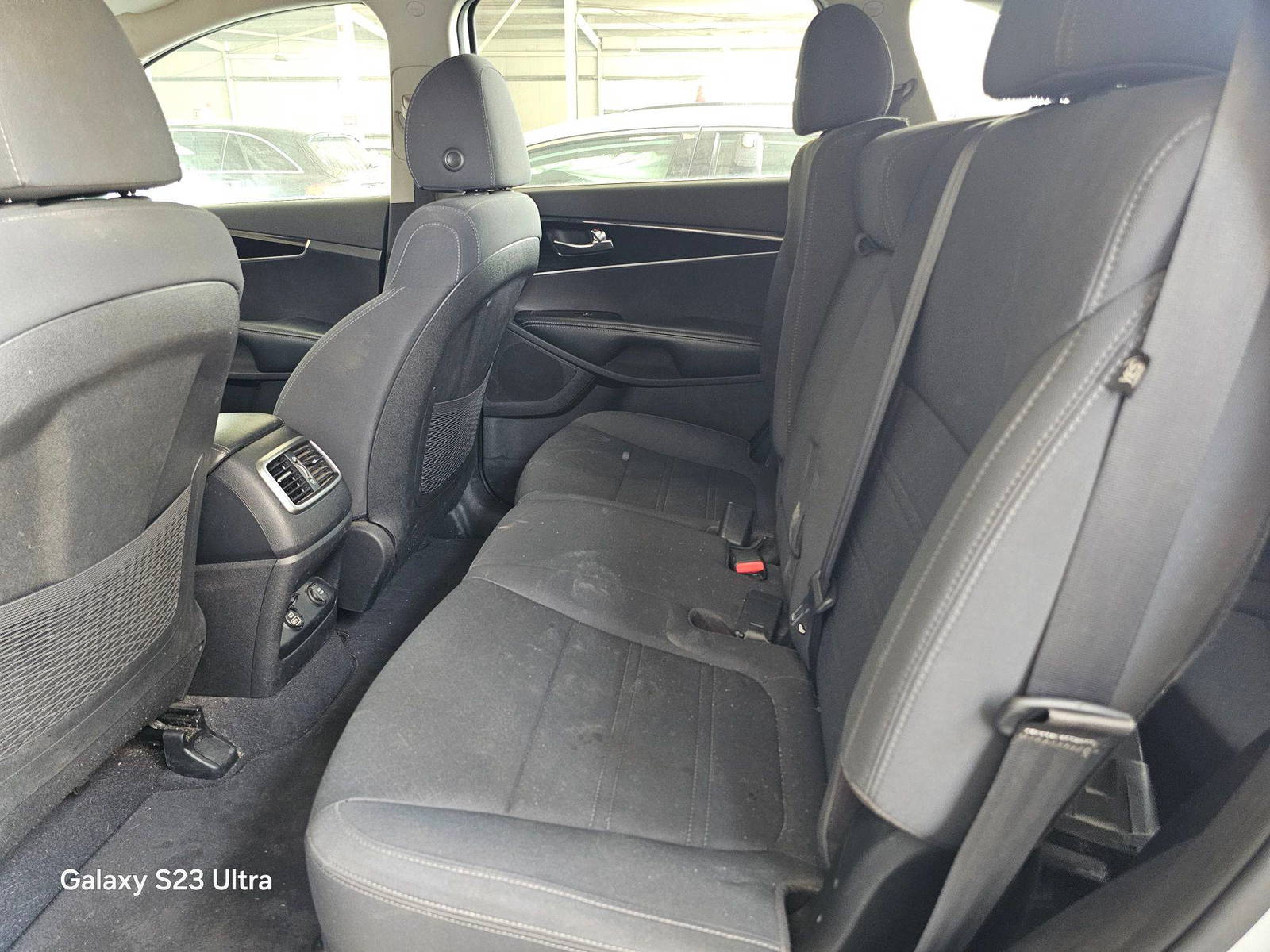 KIA SORENTO 2019 - Marhaba Auction Used Cars - Image 10