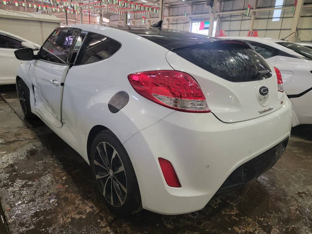 2012 HYUNDAI VELOSTER — 167027 KM — Lot 005412 — Main - Marhaba Auctions Used Cars - Image 4