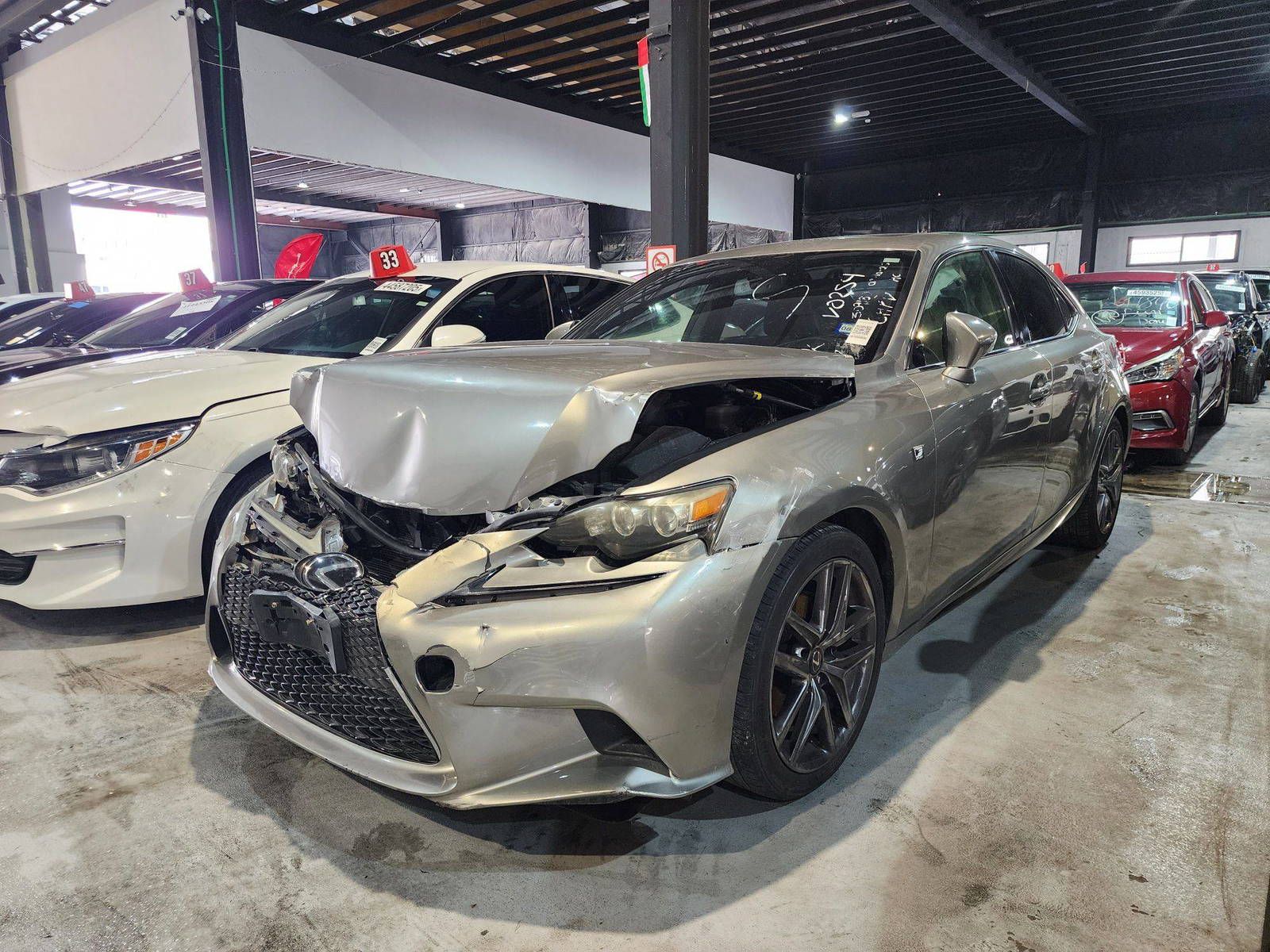 2015 LEXUS IS 250 — 113535 Miles — Lot 868138 — Souq - Marhaba Auctions Used Cars - Image 5