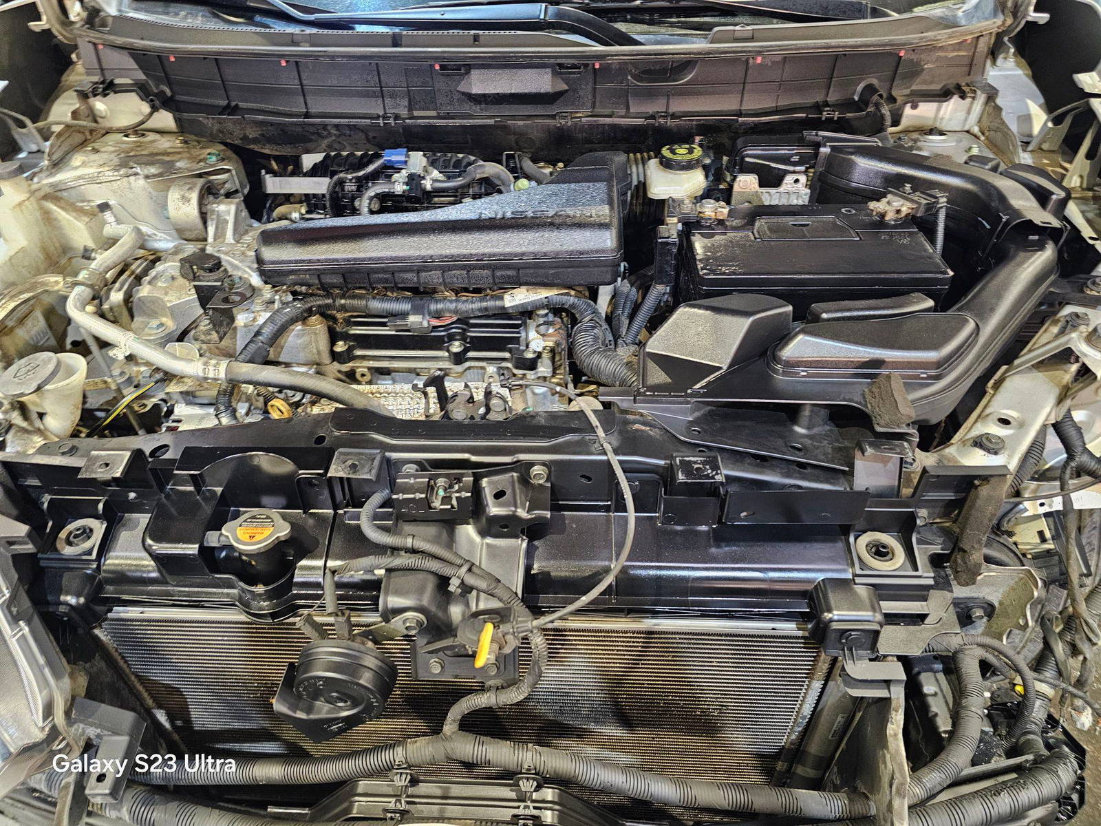 NISSAN ROGUE 2017 - Marhaba Auction Used Cars - Image 9