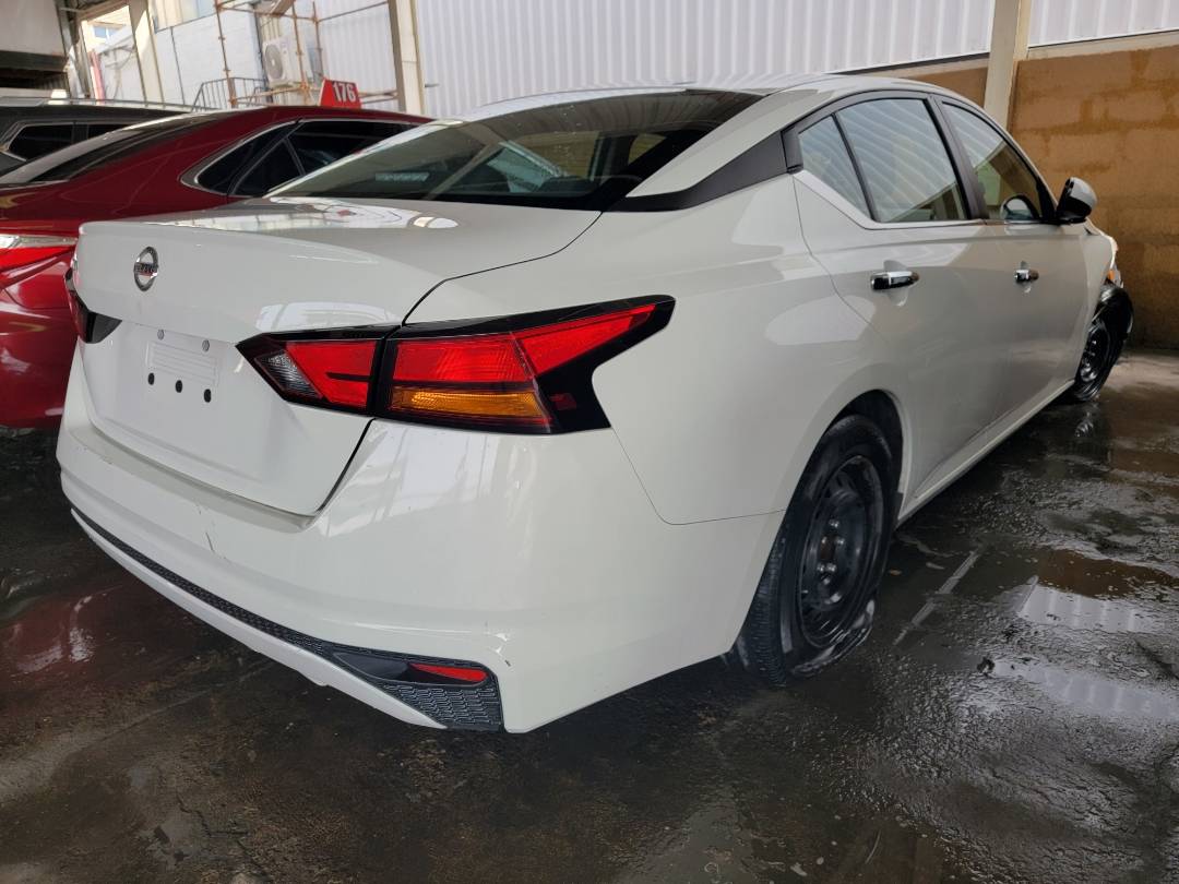 2021 NISSAN ALTIMA — 73415 Miles — Lot 383359 - Marhaba Auctions Used Cars - Image 3