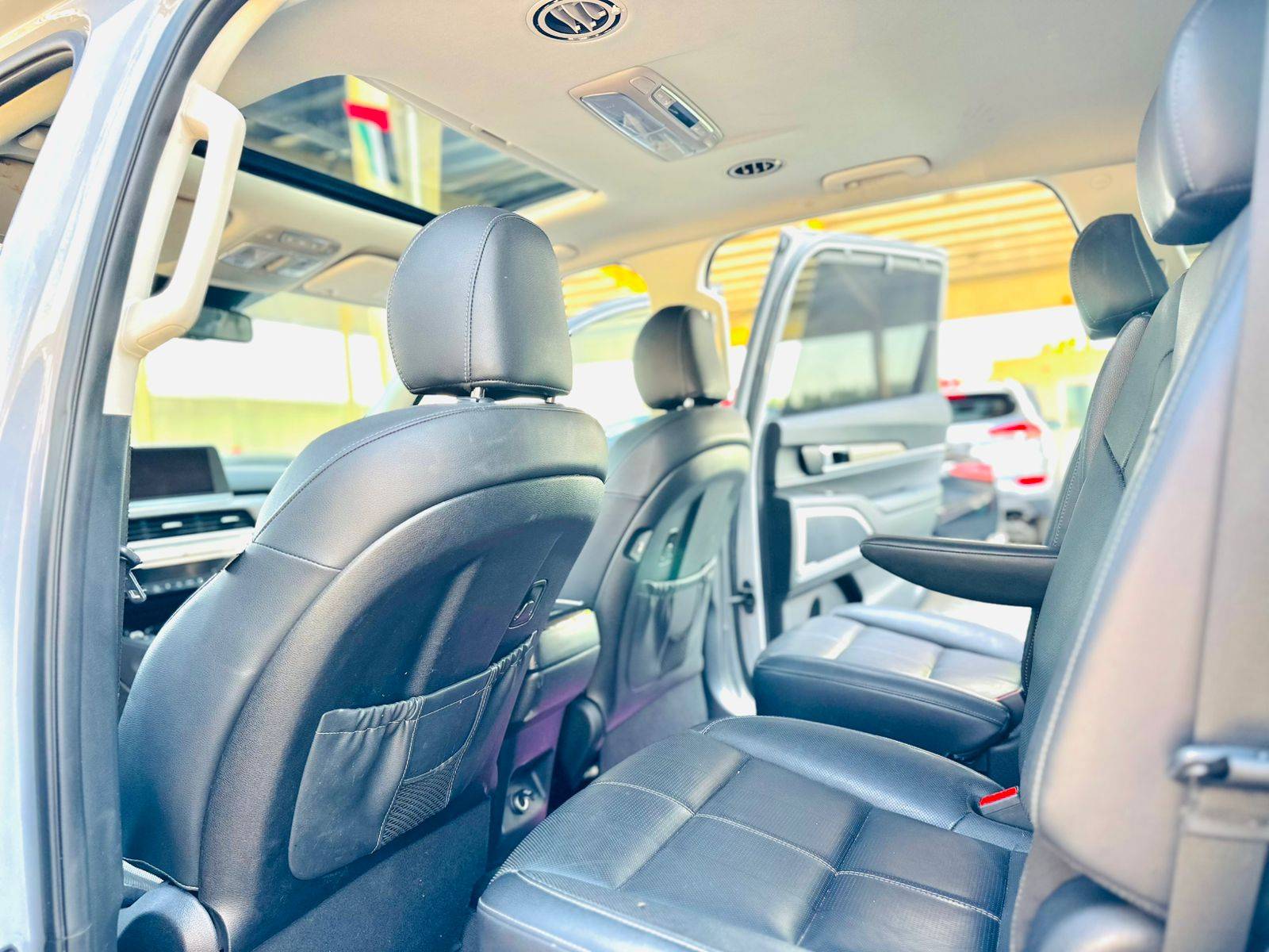 2021 KIA TELLURIDE — 117844 Miles — Lot 214578 — Souq - Marhaba Auctions Used Cars - Image 8