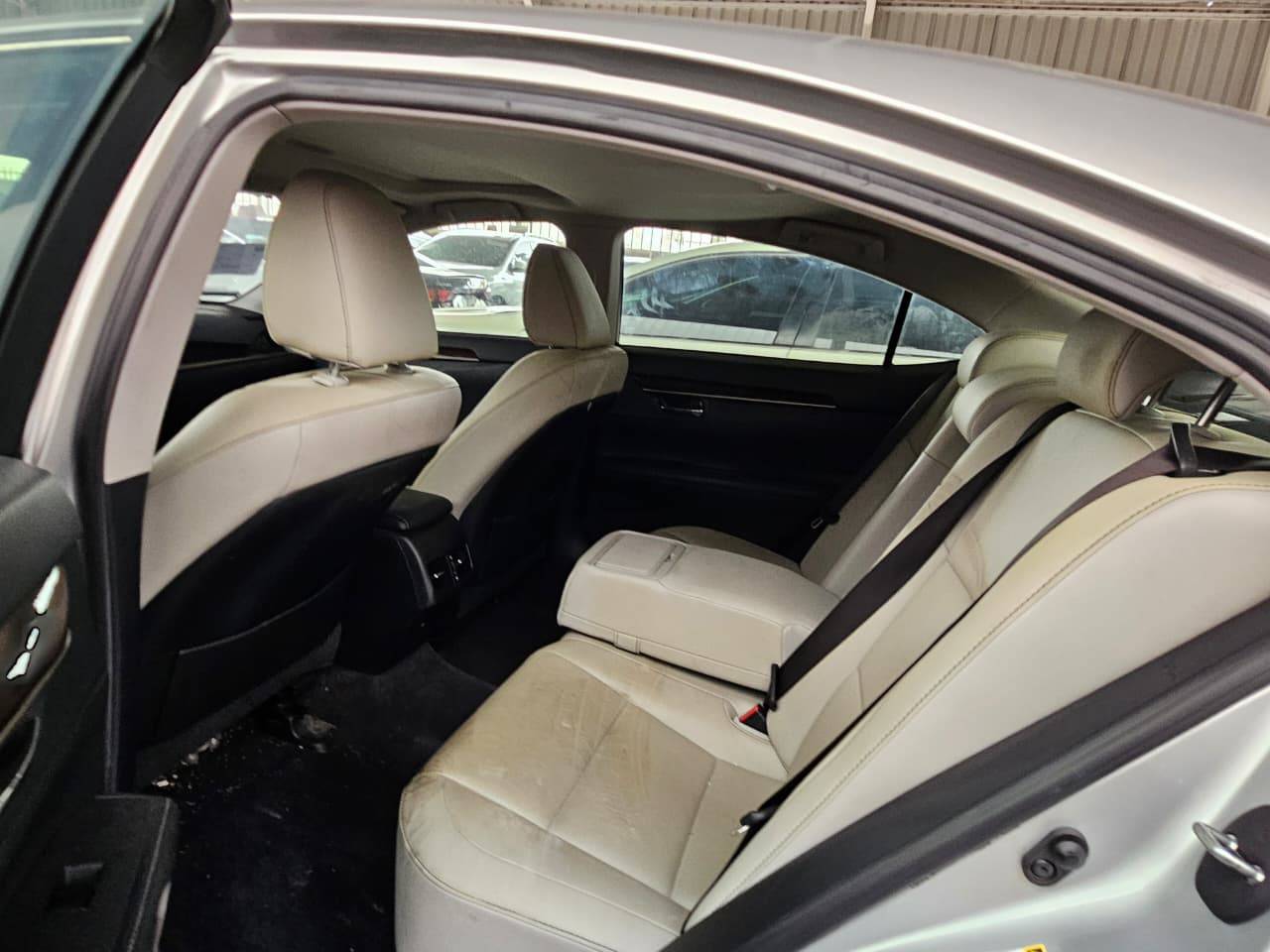 2013 LEXUS ES 350 — 186324 Miles — Lot D2006984 — Main - Marhaba Auctions Used Cars - Image 7