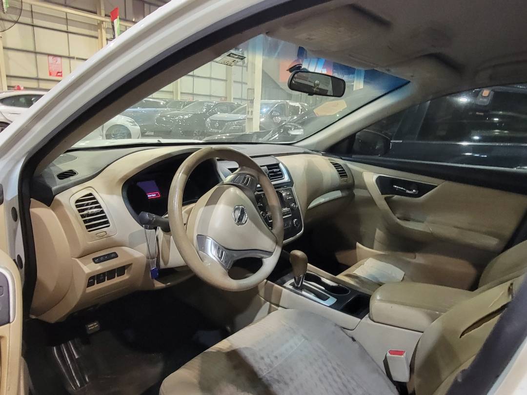 2016 NISSAN ALTIMA — 165616 Miles — Lot 40911147 — Main - Marhaba Auctions Used Cars - Image 6