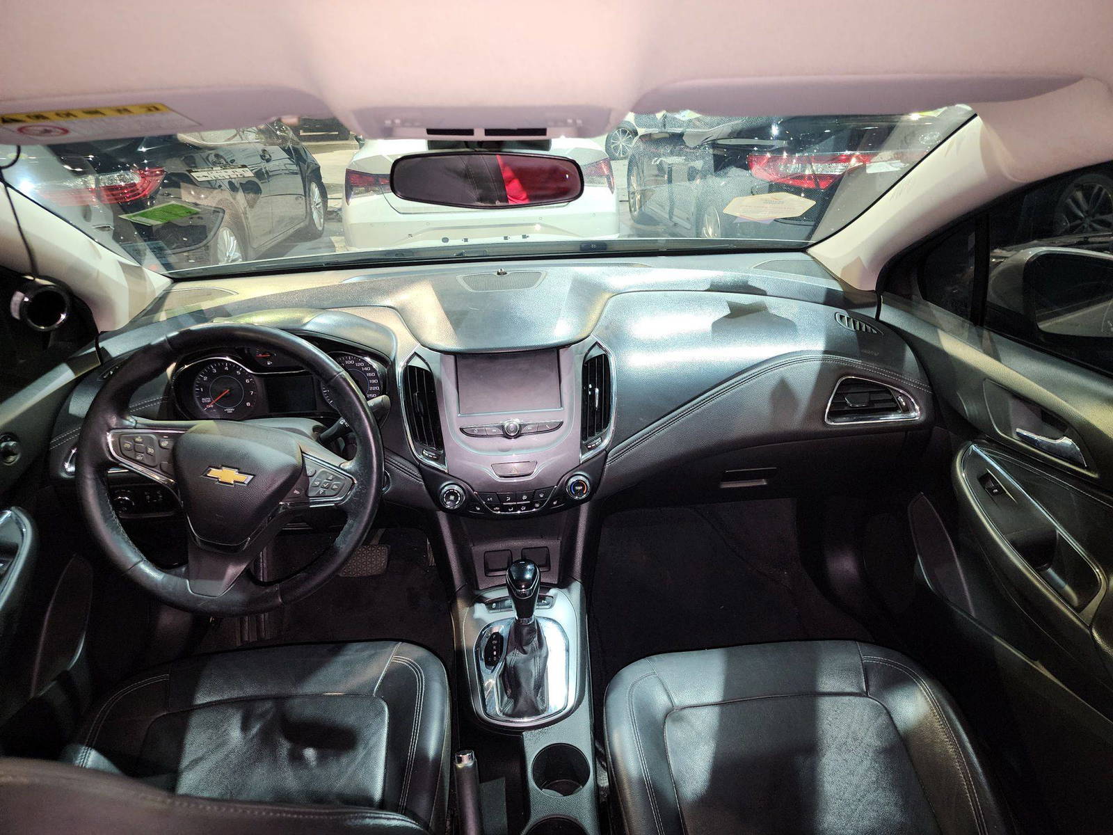 2017 CHEVROLET CRUIZE — 164375 KM — Lot 621444 — Main - Marhaba Auctions Used Cars - Image 8