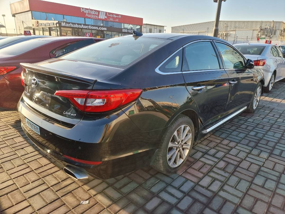 2016 HYUNDAI SONATA — 160885 Miles — Lot 215487 — Ind. 12 - Marhaba Auctions Used Cars - Image 4
