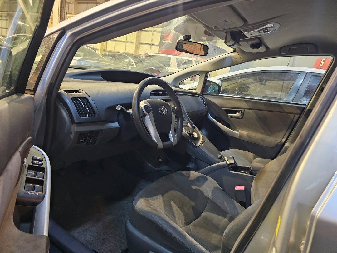 2010 TOYOTA PRIUS — 173271 Miles — Lot 0160665 — Main - Marhaba Auctions Used Cars - Image 8