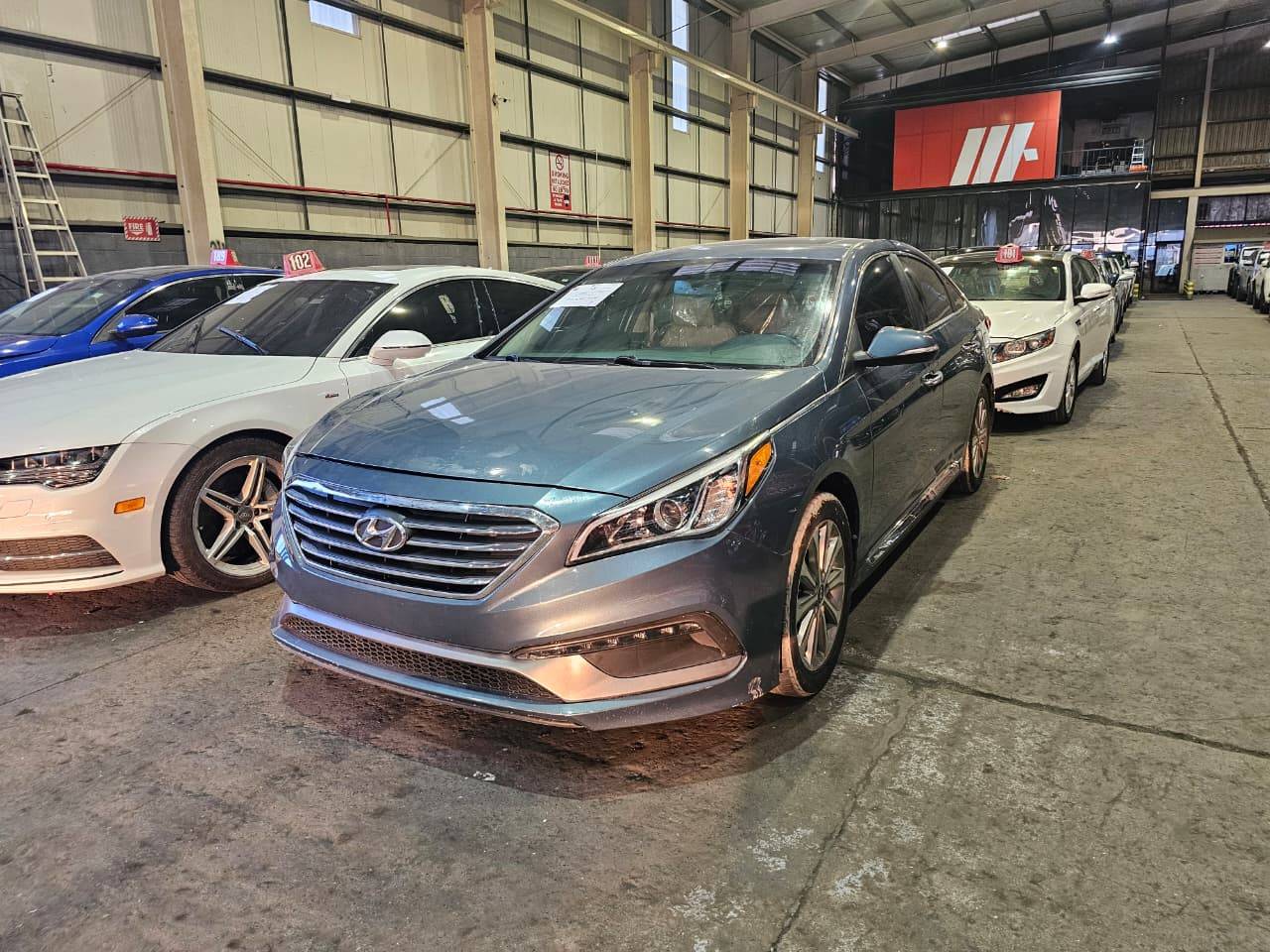 2016 HYUNDAI SONATA — 155770 Miles — Lot GH391275 — Main - Marhaba Auctions Used Cars - Image 4