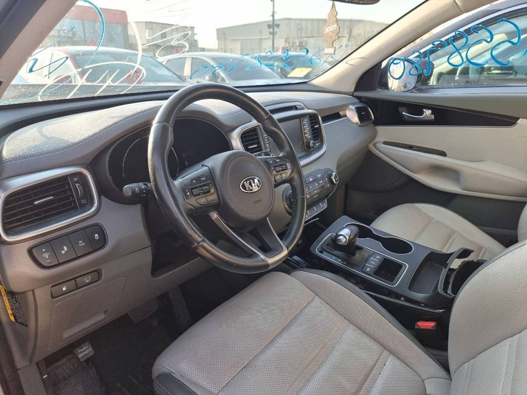 2016 KIA SORENTO — 167787 Miles — Lot 092140 — Ind. 12 - Marhaba Auctions Used Cars - Image 6