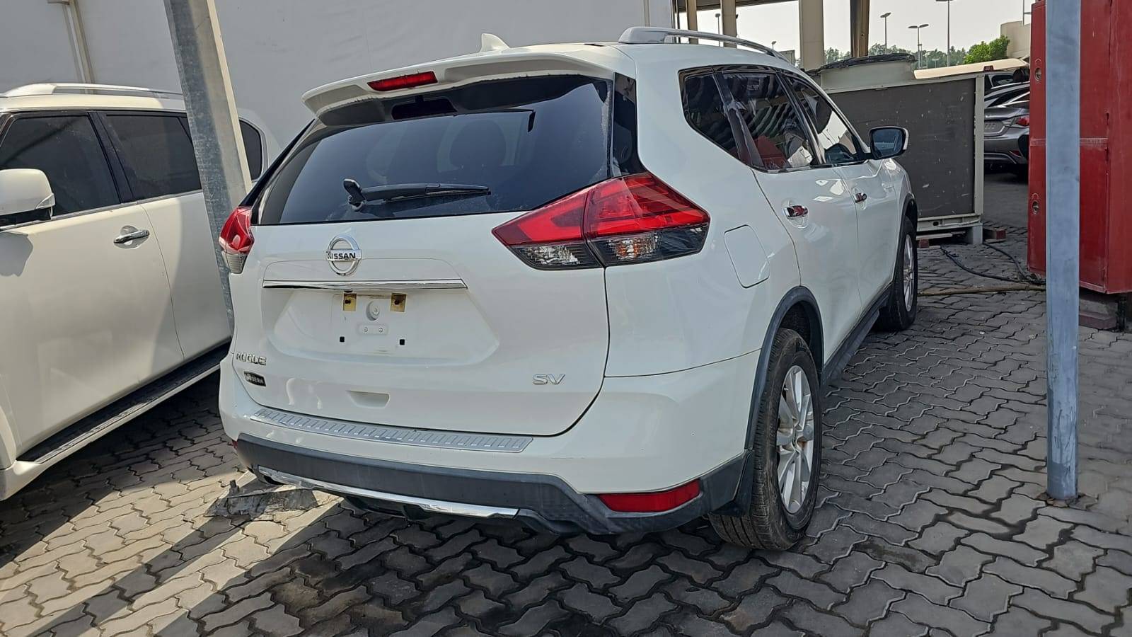 NISSAN ROGUE 2017 - Marhaba Auction Used Cars - Image 10