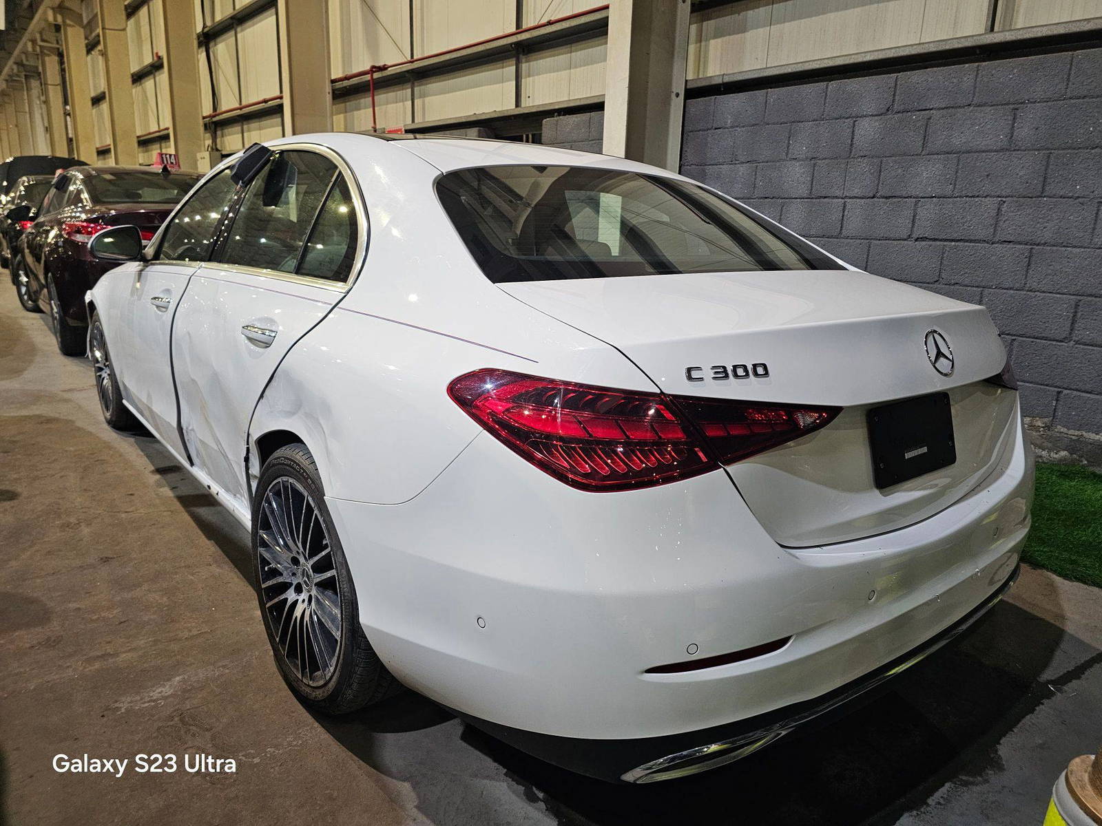 2022 MERCEDES BENZ C300 — sold — 22534 Miles — Lot R041041 — Main - Marhaba Auctions Used Cars - Image 4