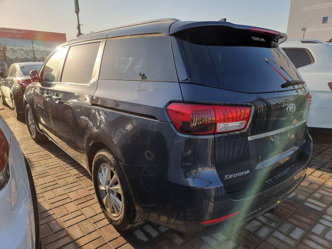2016 KIA SEDONA — 178481 Miles — Lot 215487 — Ind. 12 - Marhaba Auctions Used Cars - Image 5