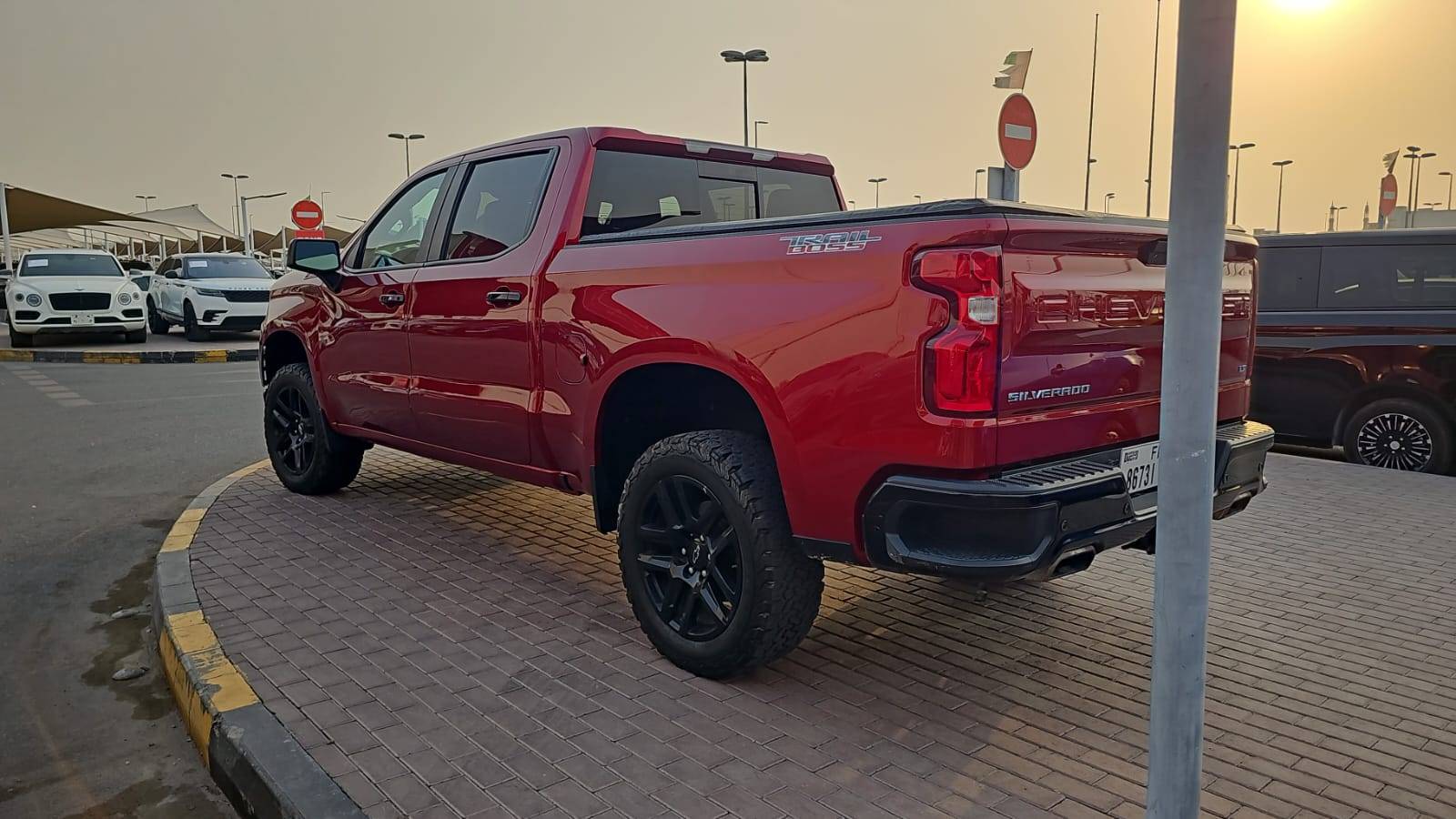 2021 CHEVROLET SILVERADO — 219124 KM — Lot MG211219 — Main - Marhaba Auctions Used Cars - Image 6